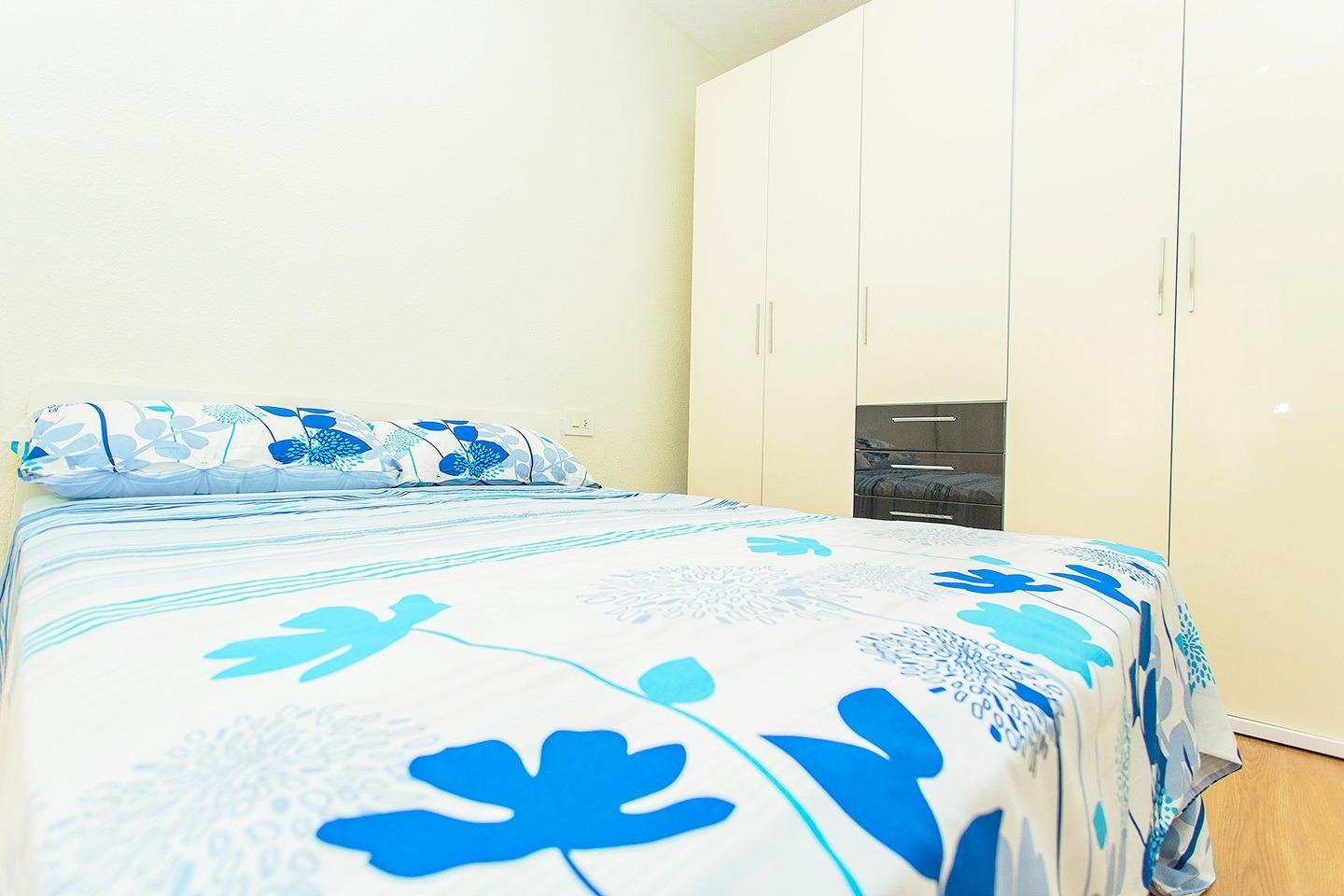 For sale - 3 Bedroom 2 Bathroom Apartment in Torrevieja - Playa Del Cura  - Alicante