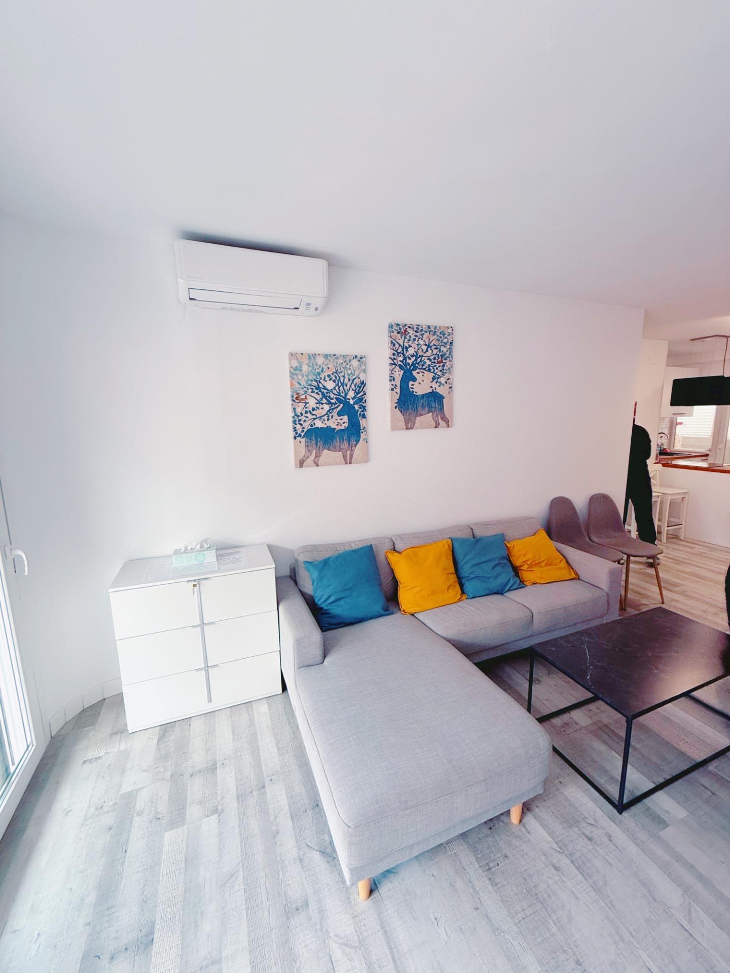 For sale - 2 Bedroom 2 Bathroom Apartment in Torrevieja - Playa Del Cura  - Alicante