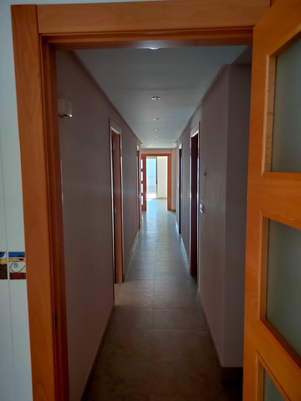 For sale - 3 Bedroom 2 Bathroom Apartment in Torrevieja - Estacion De Autobuses  - Alicante