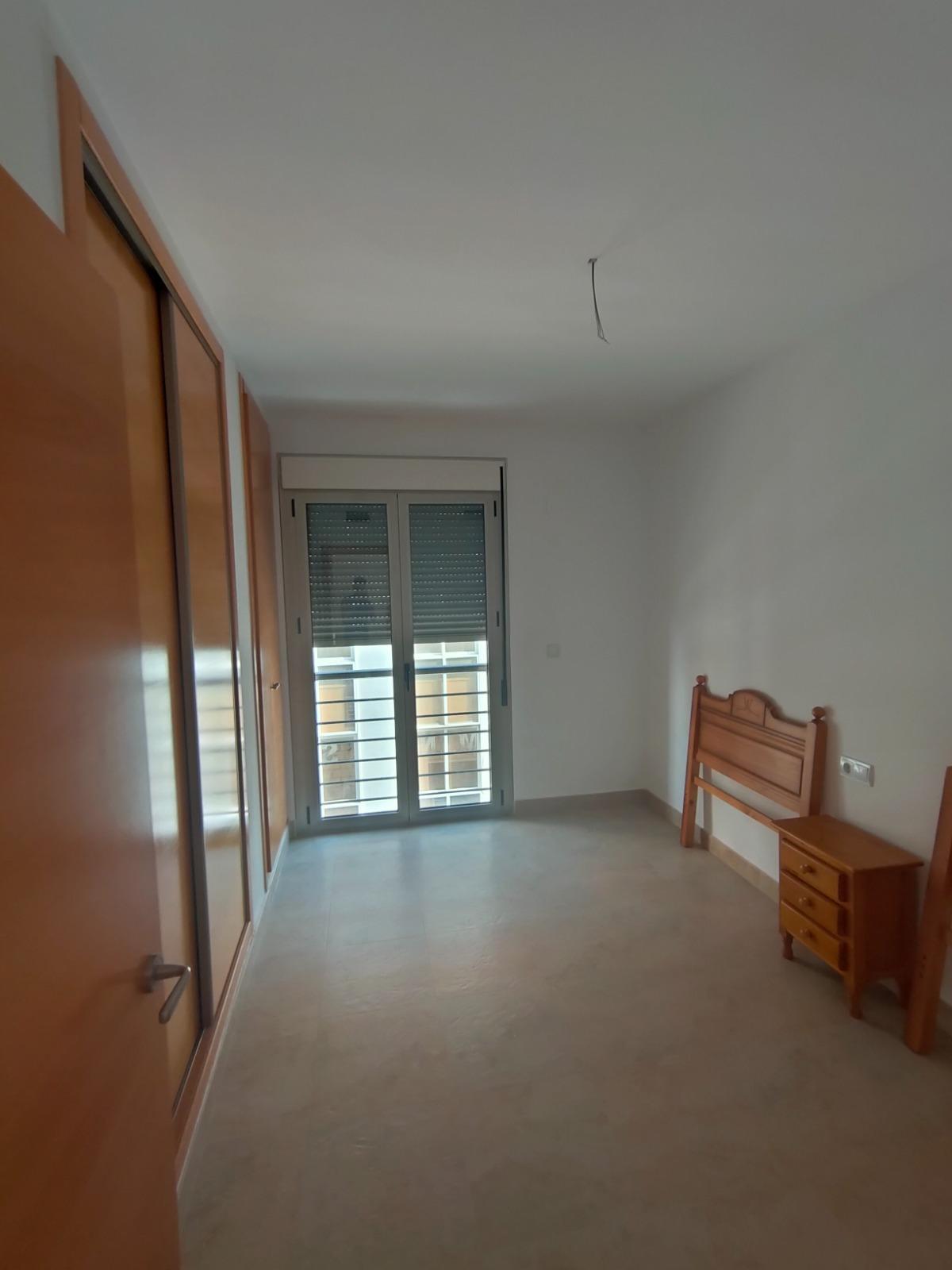 For sale - 3 Bedroom 2 Bathroom Apartment in Torrevieja - Estacion De Autobuses  - Alicante