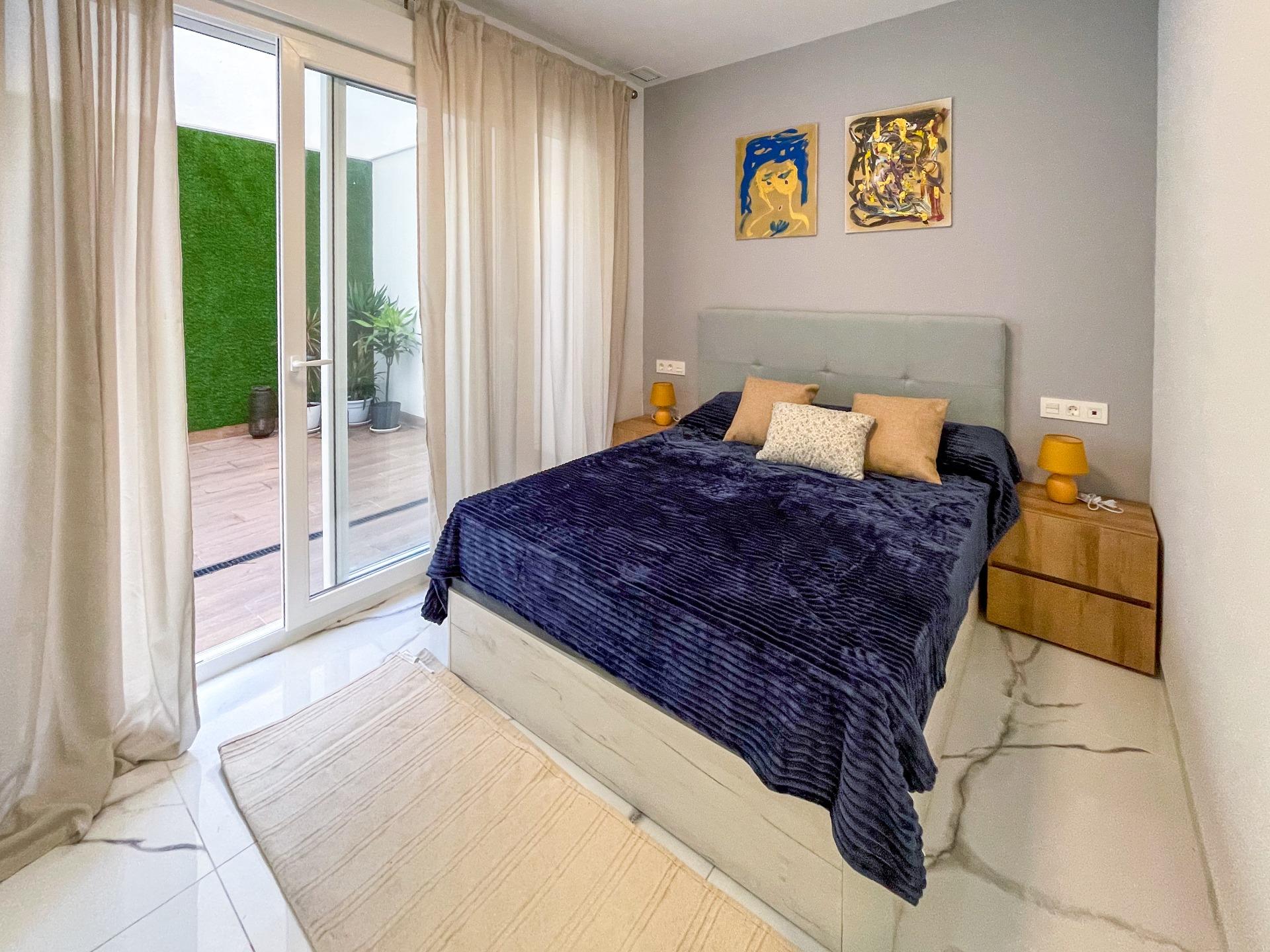 For sale - 2 Bedroom 2 Bathroom Apartment in Torrevieja - Playa Del Cura  - Alicante