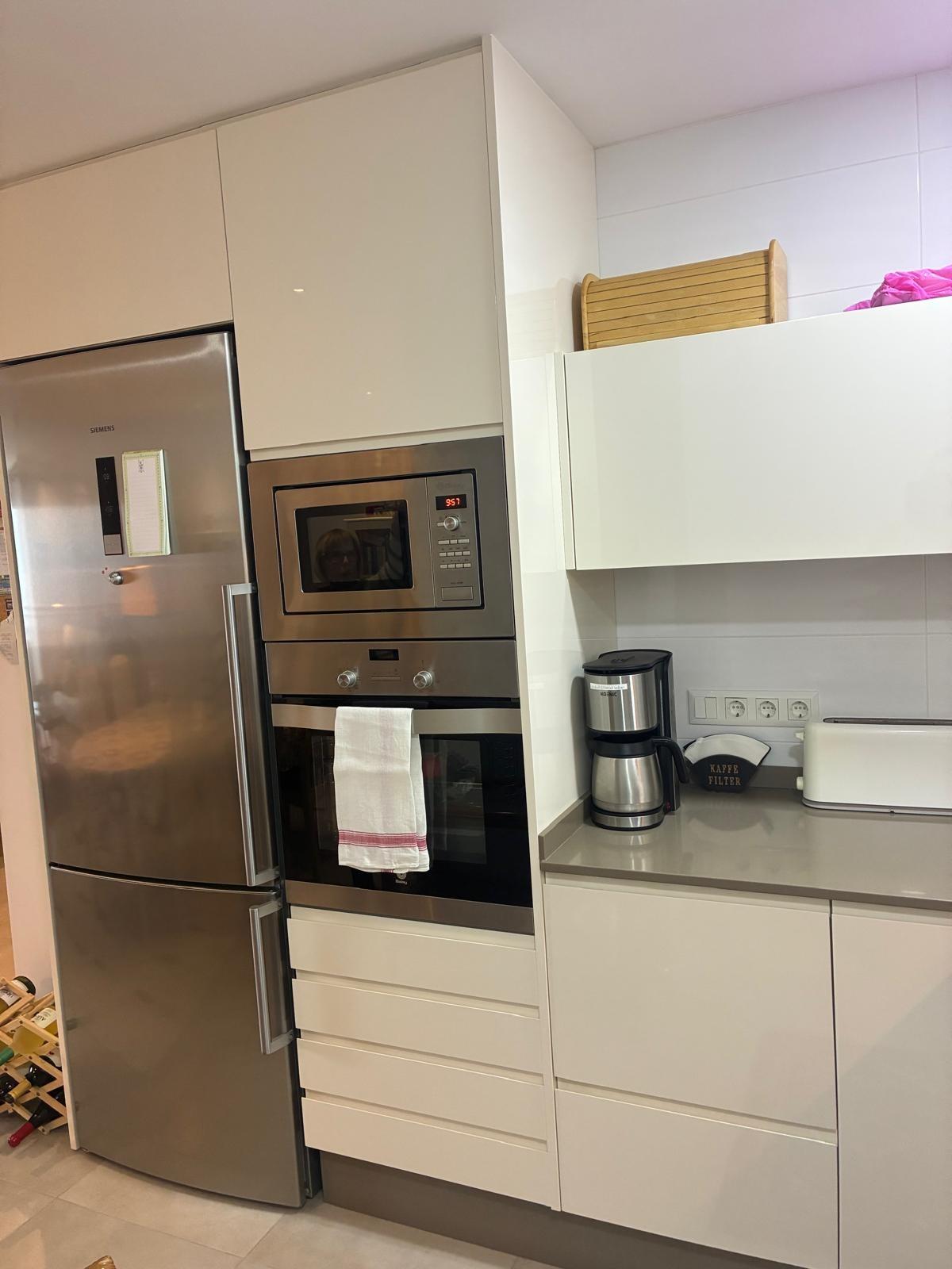 For sale - 2 Bedroom 2 Bathroom Apartment in Torrevieja - El Acequión - Los Náufragos  - Alicante
