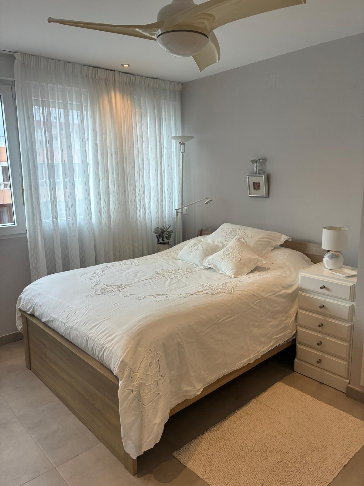 For sale - 2 Bedroom 2 Bathroom Apartment in Torrevieja - El Acequión - Los Náufragos  - Alicante
