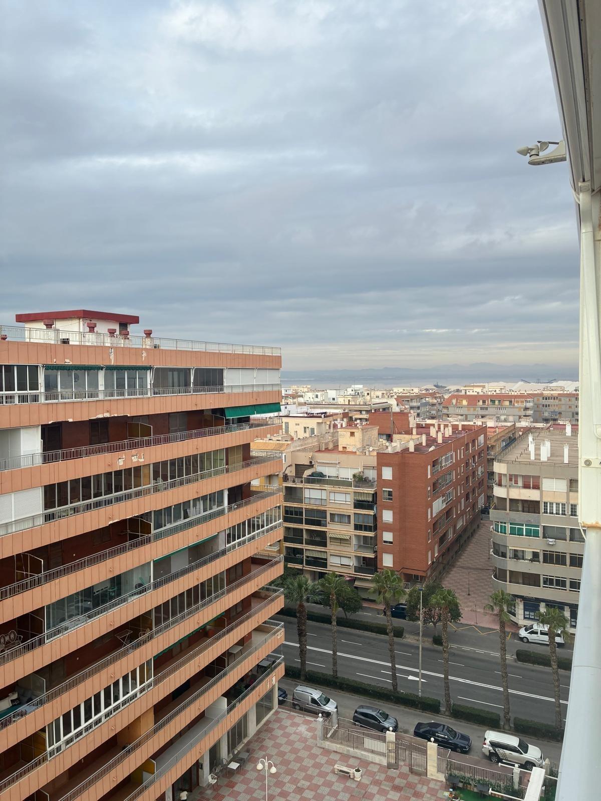 For sale - 2 Bedroom 2 Bathroom Apartment in Torrevieja - El Acequión - Los Náufragos  - Alicante
