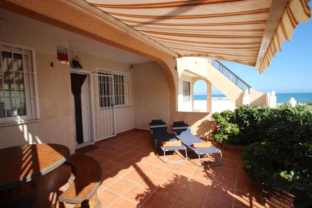 3 Bedroom 1 Bathroom Bungalow in Torrevieja