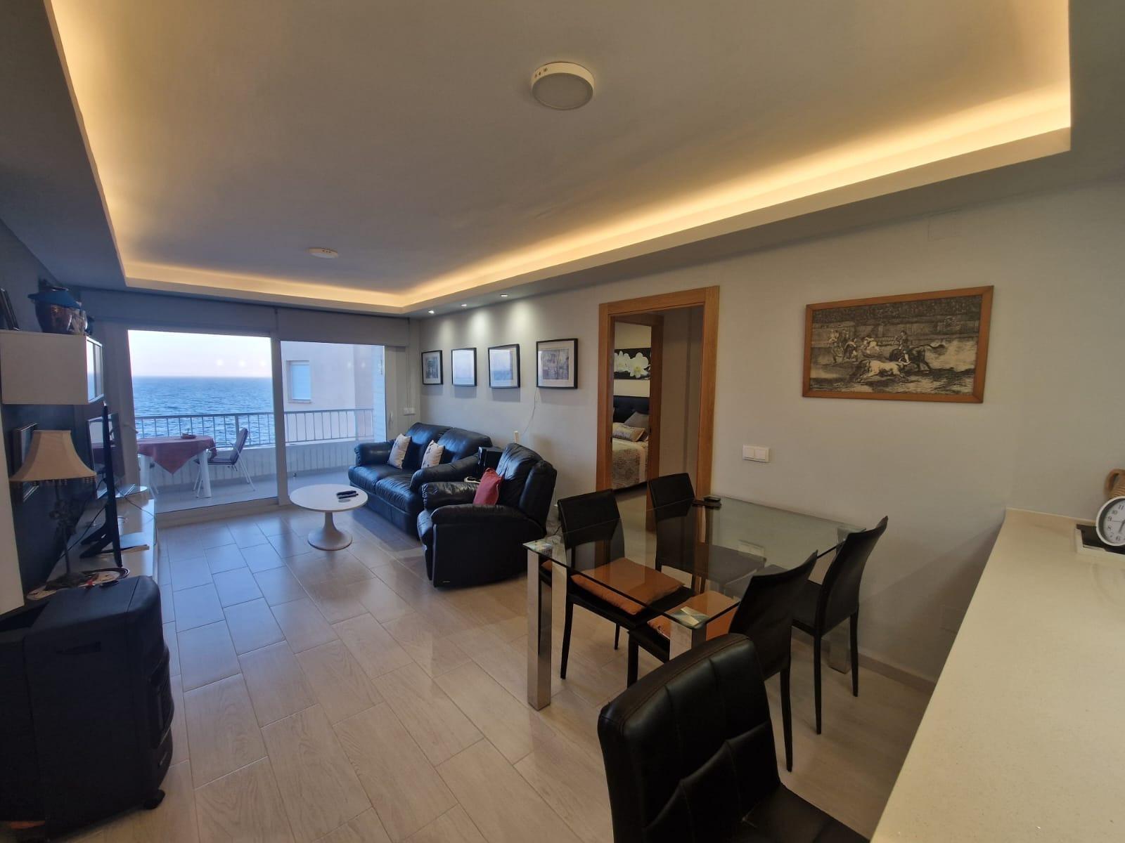 For sale - 3 Bedroom 1 Bathroom Apartment in Torrevieja - Playa Del Cura  - Alicante