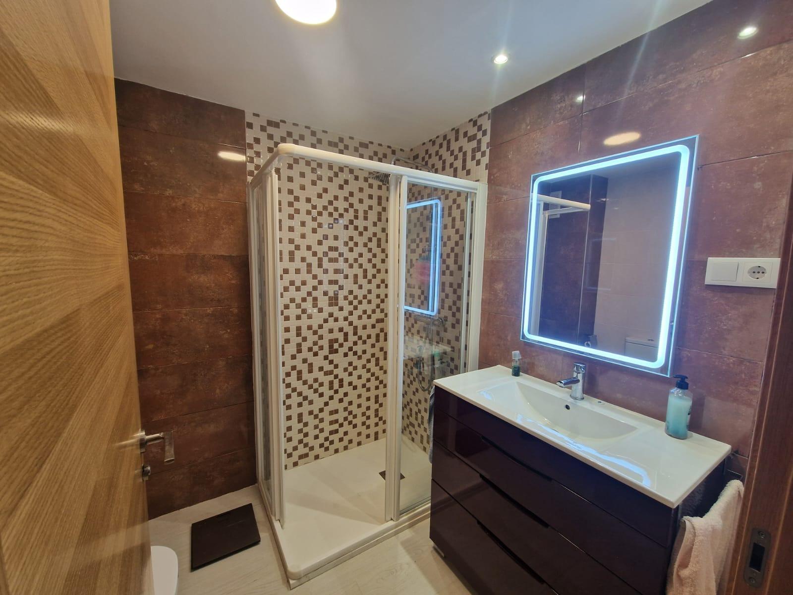 For sale - 3 Bedroom 1 Bathroom Apartment in Torrevieja - Playa Del Cura  - Alicante