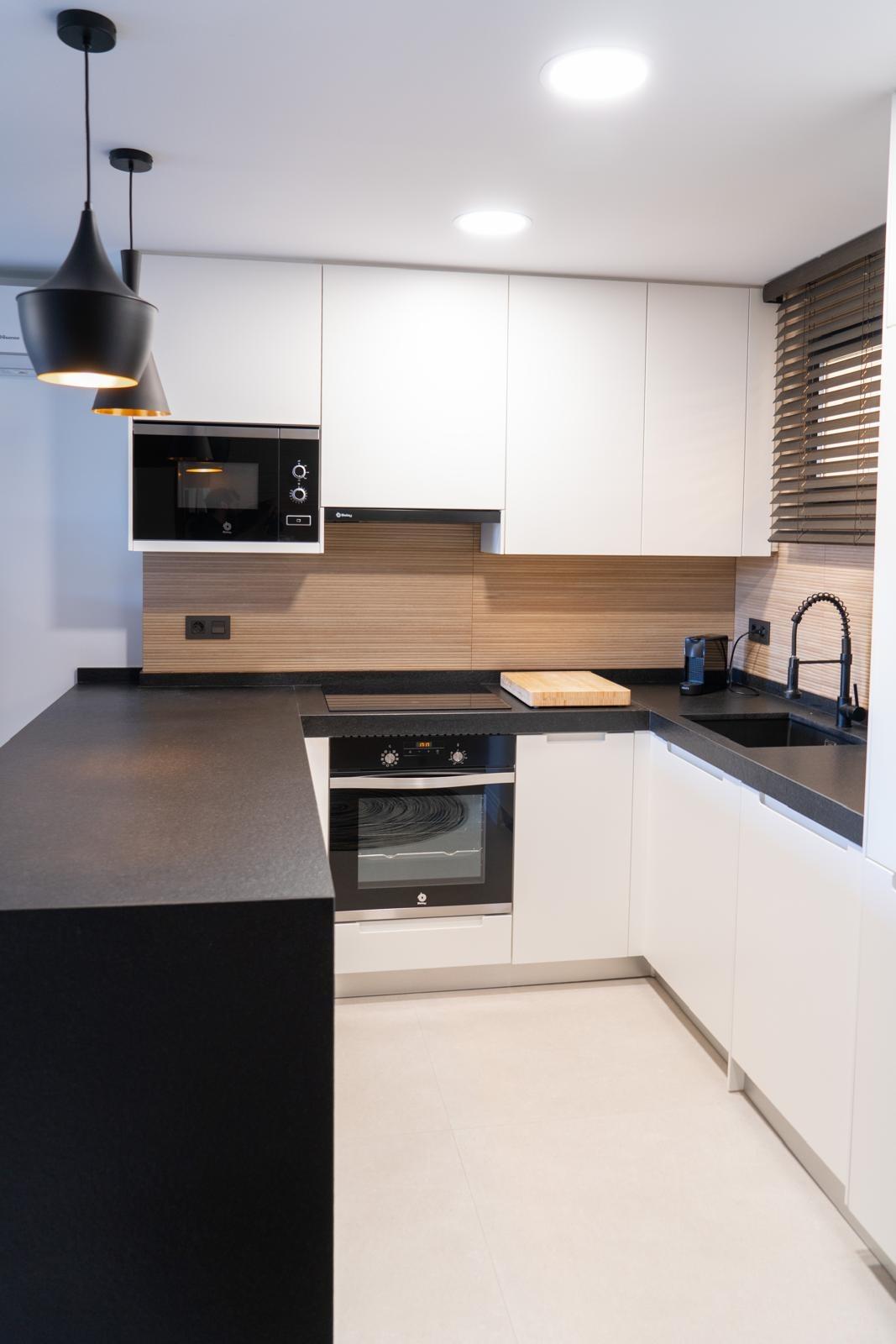 For sale - 2 Bedroom 2 Bathroom Apartment in Torrevieja - La Veleta  - Alicante