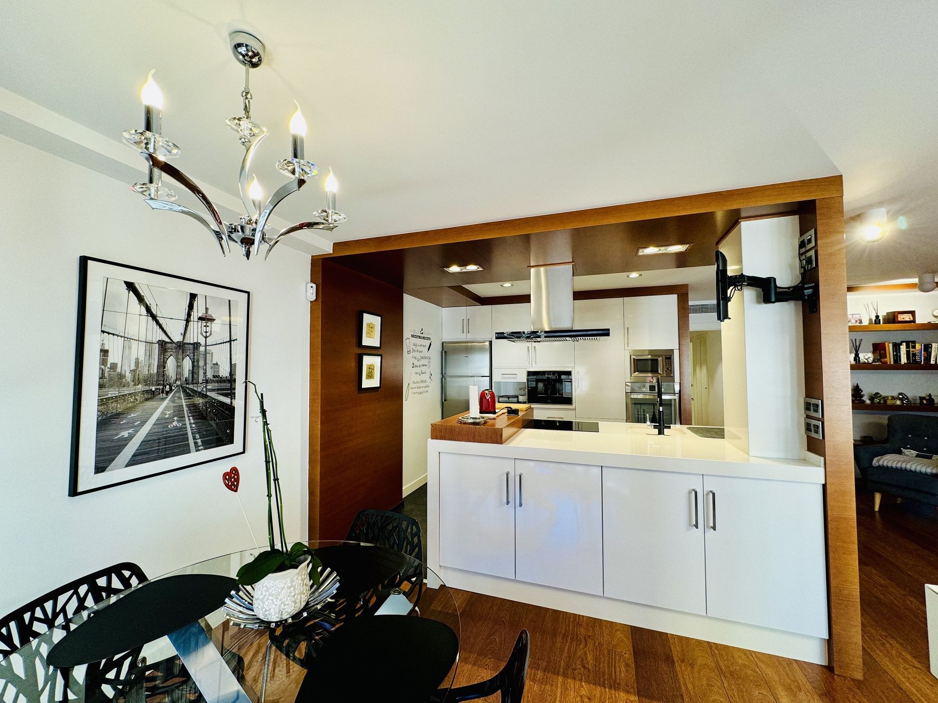 For sale - 3 Bedroom 2 Bathroom Apartment in Torrevieja - Costa Blanca  - Alicante