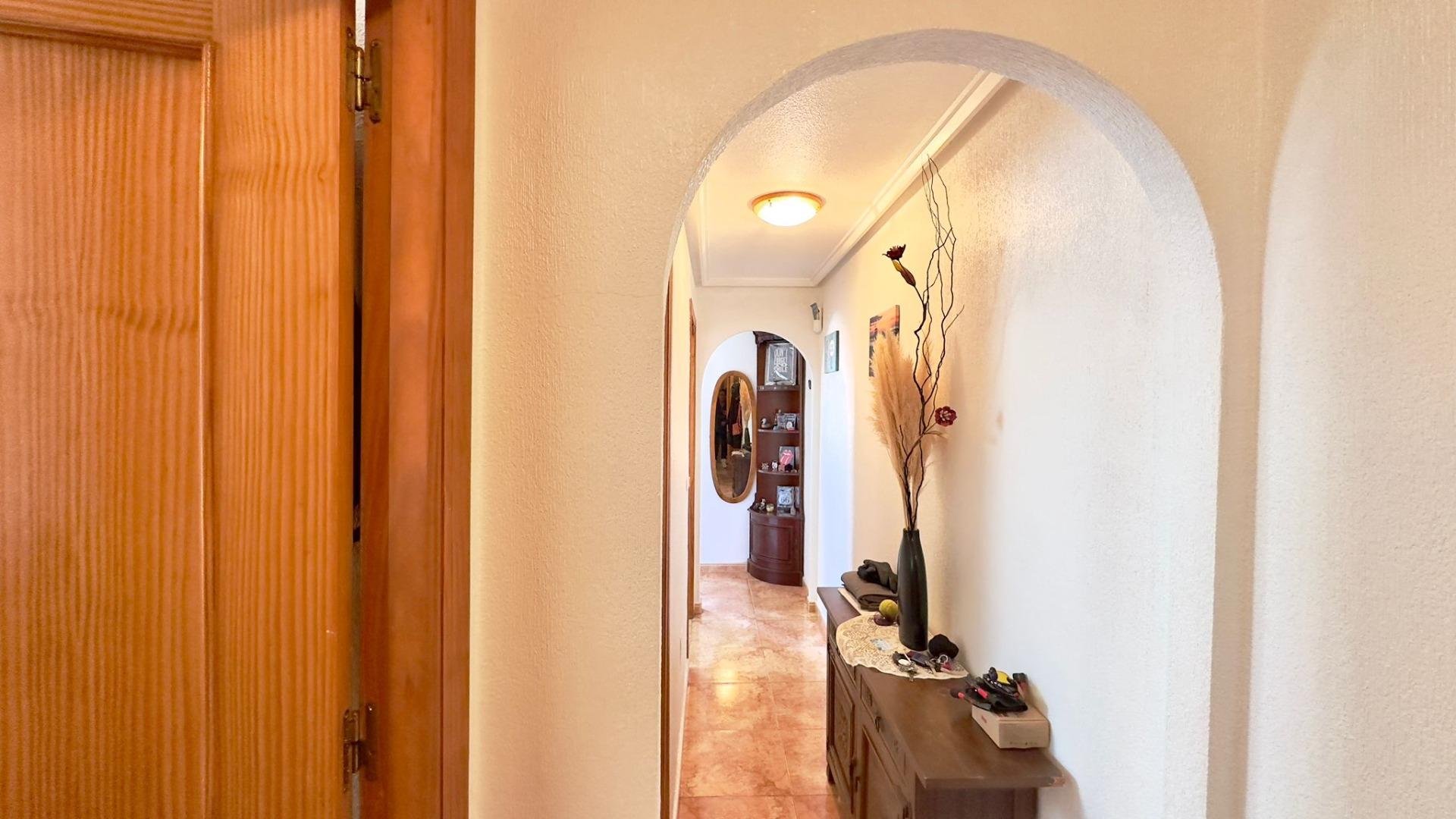 For sale - 2 Bedroom 1 Bathroom Penthouse in Torrevieja - PARQUE DE LAS NACIONES  - Alicante