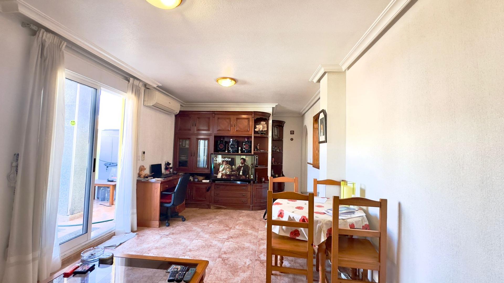For sale - 2 Bedroom 1 Bathroom Penthouse in Torrevieja - PARQUE DE LAS NACIONES  - Alicante