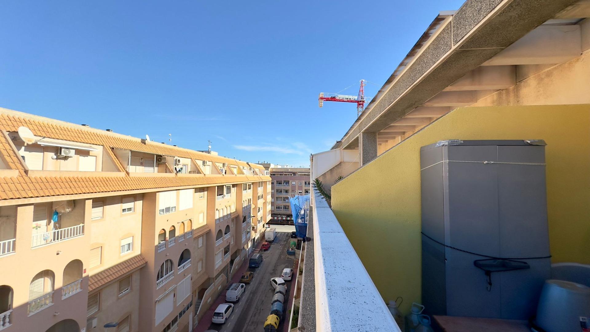 For sale - 2 Bedroom 1 Bathroom Penthouse in Torrevieja - PARQUE DE LAS NACIONES  - Alicante