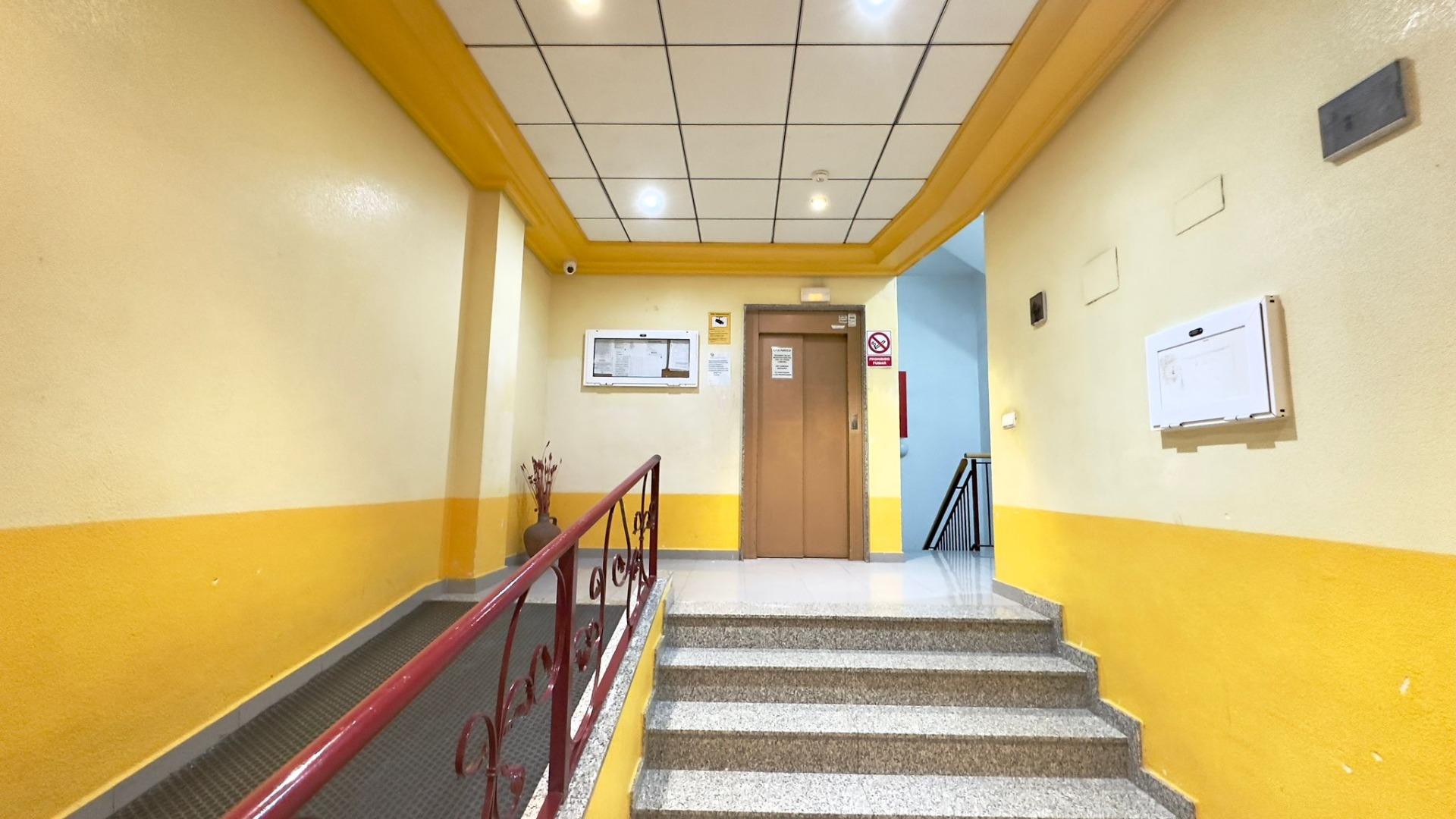 For sale - 2 Bedroom 1 Bathroom Penthouse in Torrevieja - PARQUE DE LAS NACIONES  - Alicante