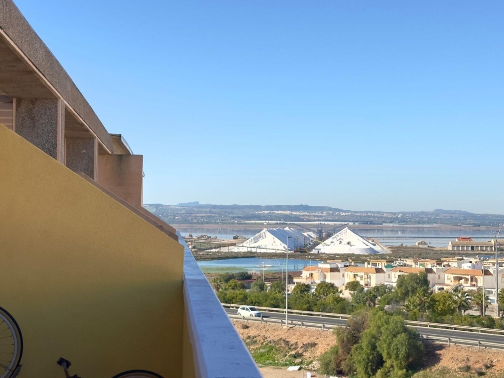 2 Bedroom 1 Bathroom Penthouse in Torrevieja