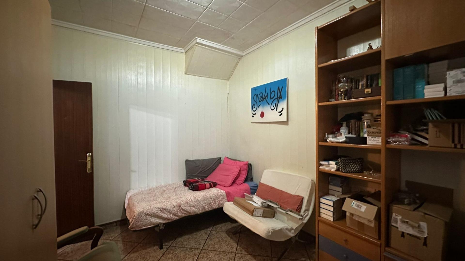 For sale - 4 Bedroom 1 Bathroom Apartment in Torrevieja - Estacion De Autobuses  - Alicante