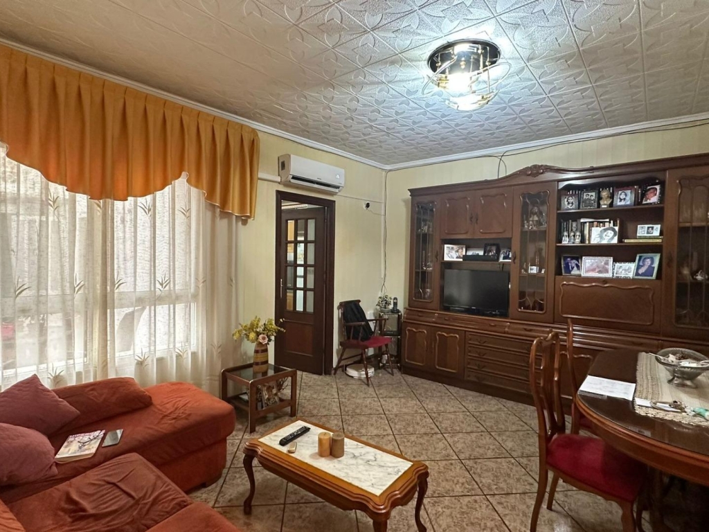 4 Bedroom 1 Bathroom Apartment in Torrevieja