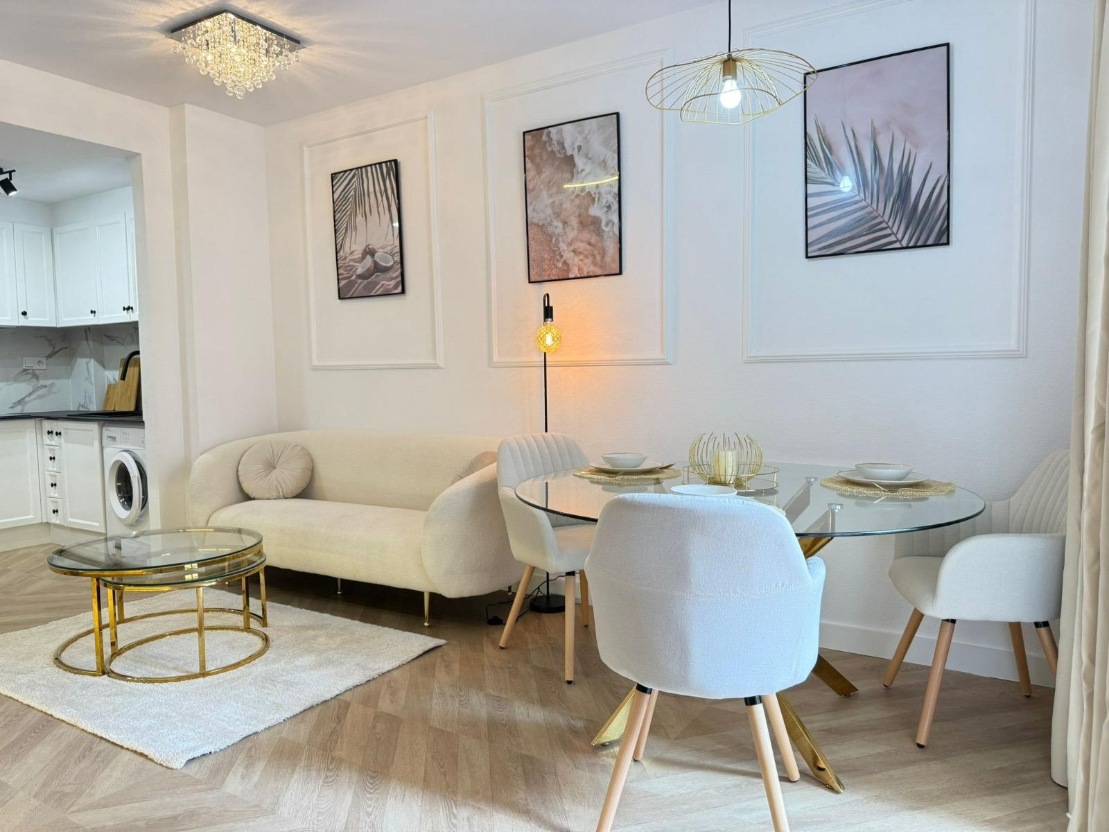 For sale - 2 Bedroom 1 Bathroom Apartment in Torrevieja - PARQUE DE LAS NACIONES  - Alicante