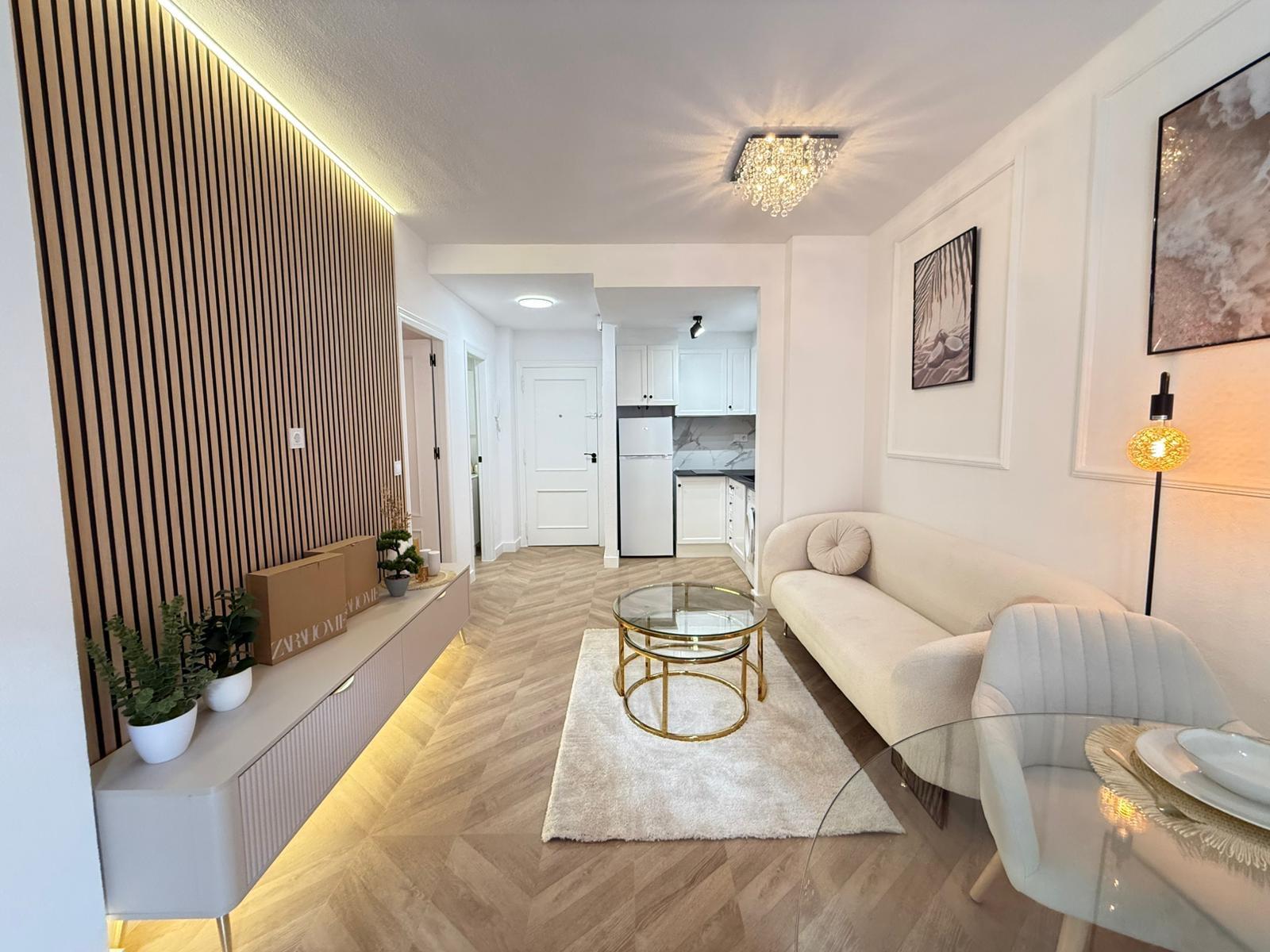 For sale - 2 Bedroom 1 Bathroom Apartment in Torrevieja - PARQUE DE LAS NACIONES  - Alicante