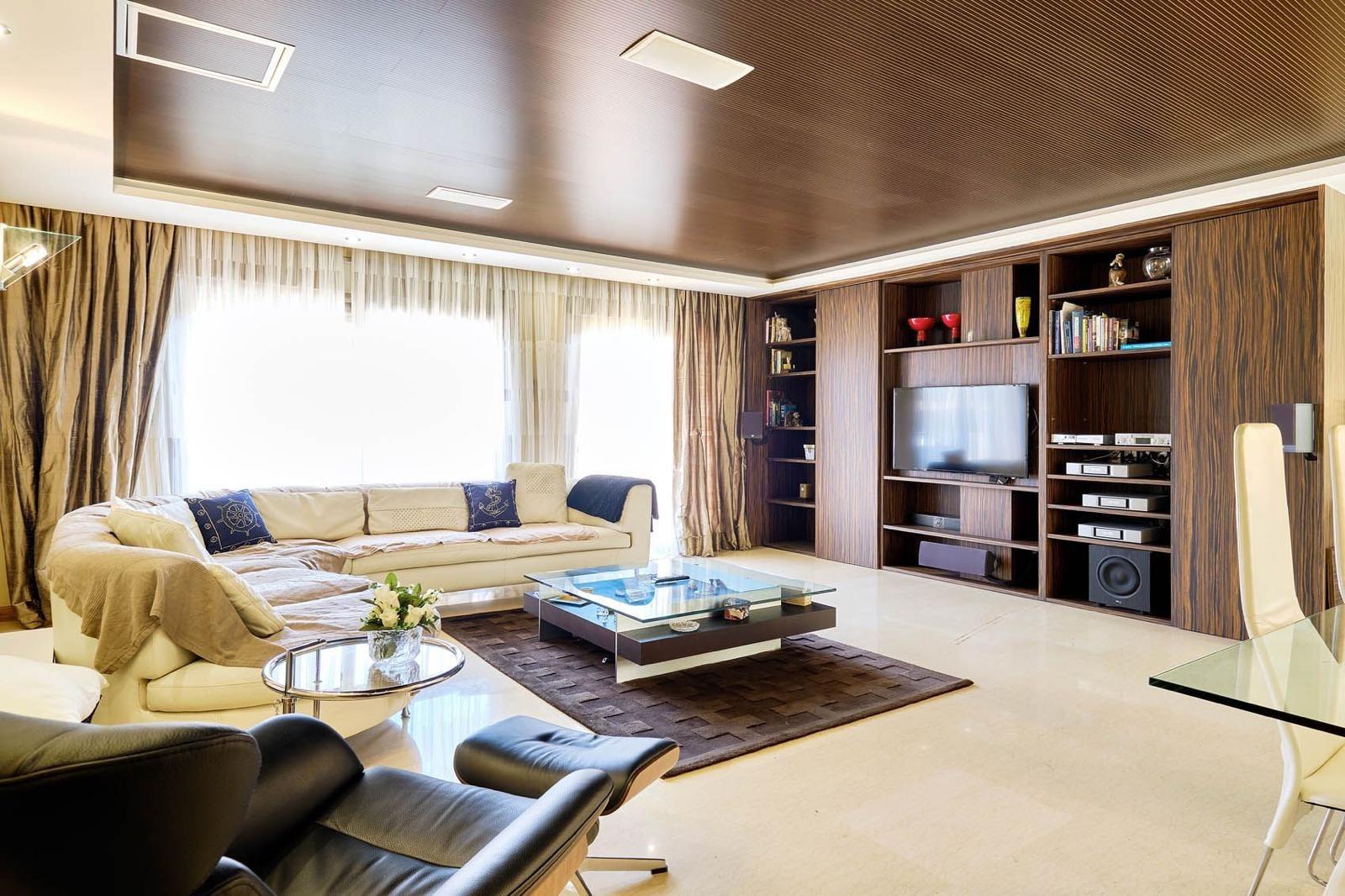 For sale - 3 Bedroom 3 Bathroom Penthouse in Torrevieja - Torrevieja  - Alicante