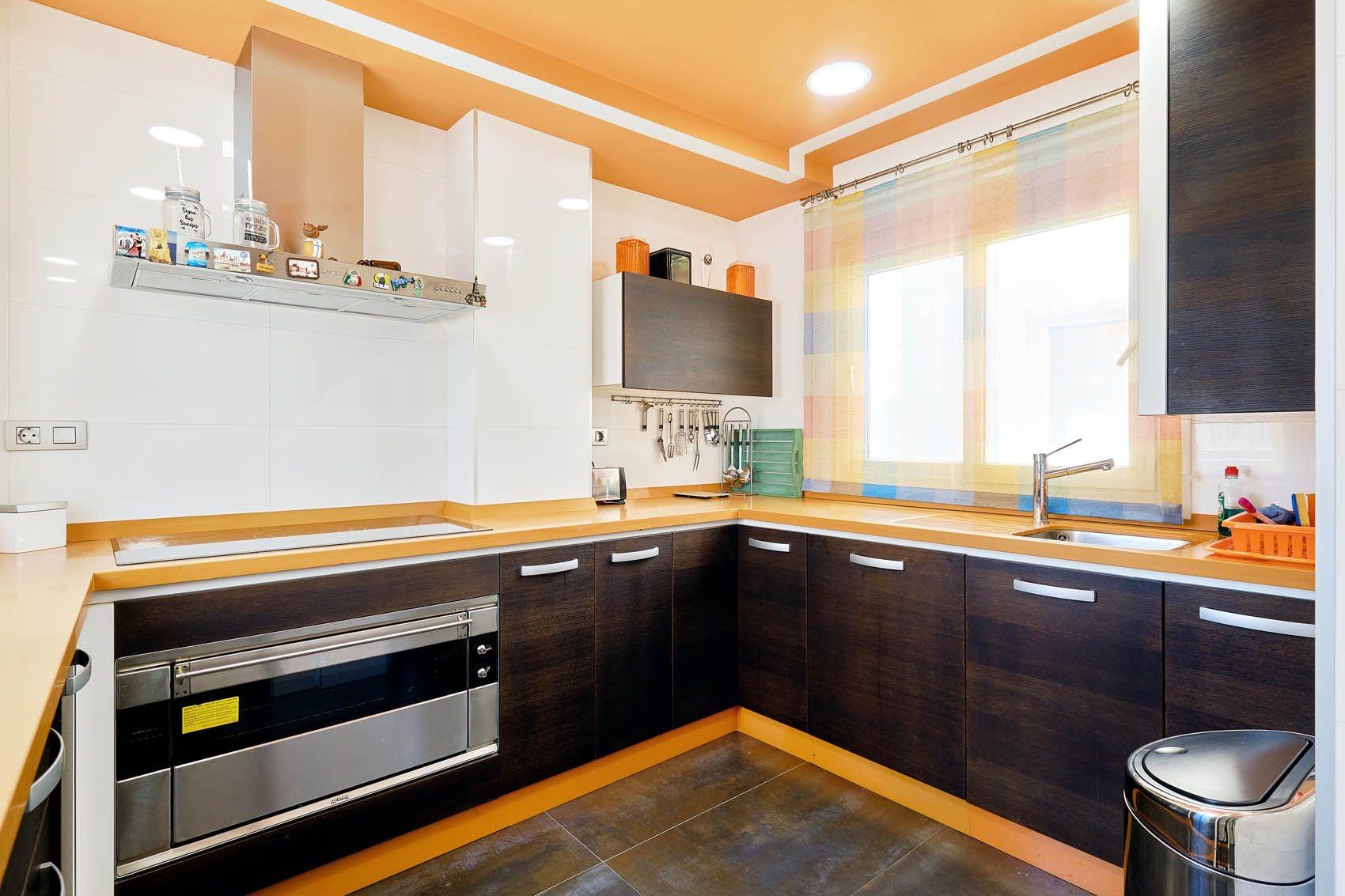 For sale - 3 Bedroom 3 Bathroom Penthouse in Torrevieja - Torrevieja  - Alicante