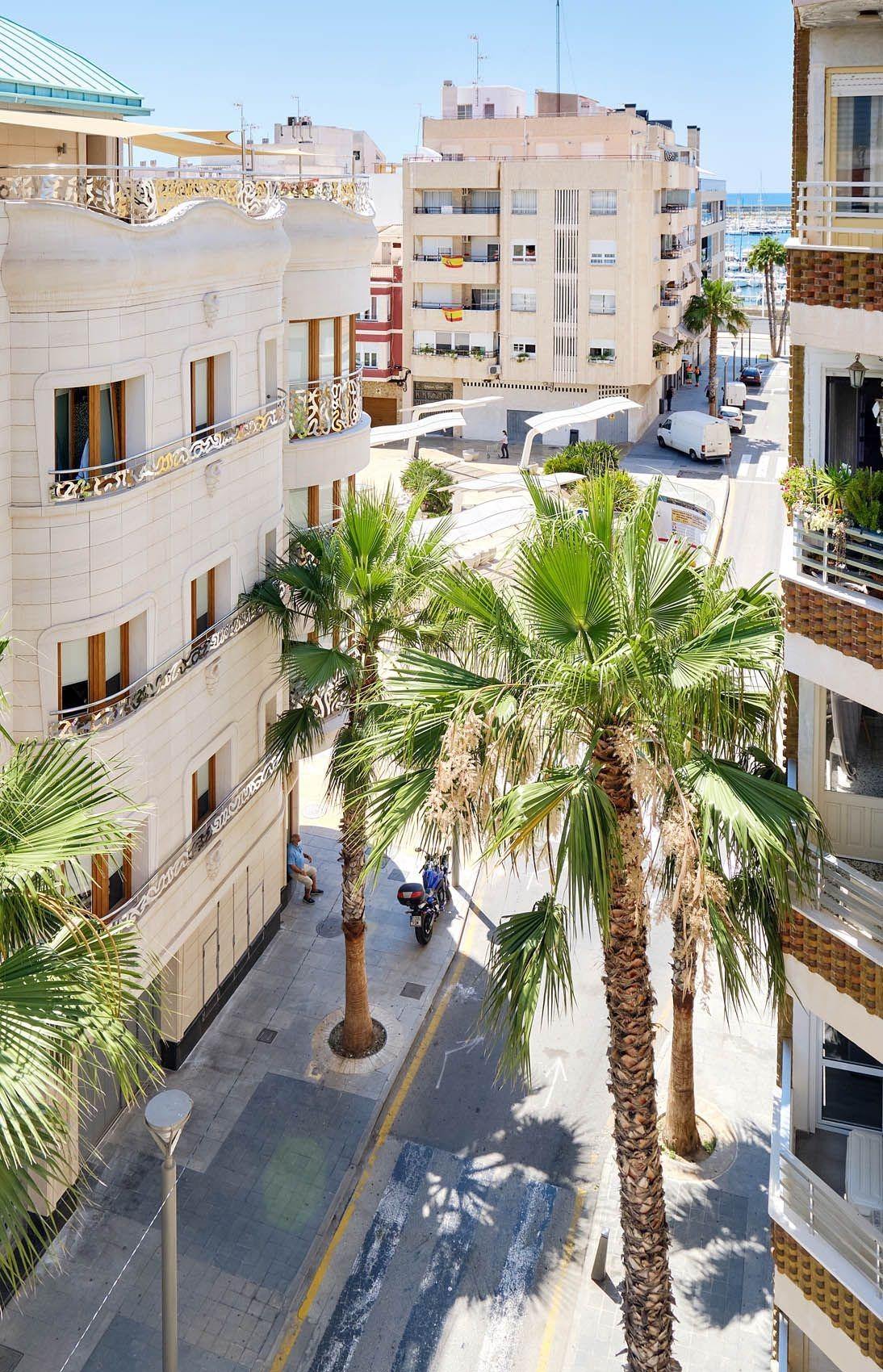 For sale - 3 Bedroom 3 Bathroom Penthouse in Torrevieja - Torrevieja  - Alicante