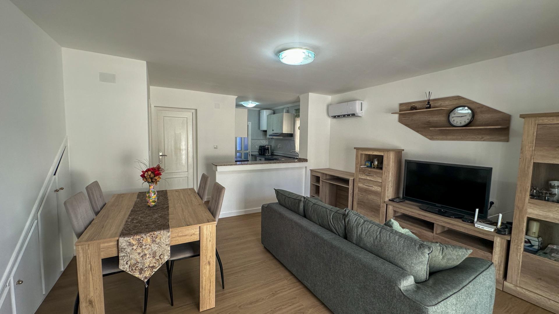 For sale - 3 Bedroom 2 Bathroom Town House in San Miguel de Salinas - El Galán  - Alicante