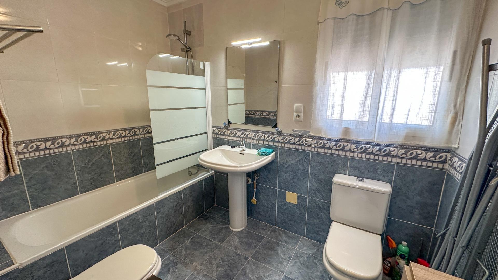 For sale - 3 Bedroom 2 Bathroom Town House in San Miguel de Salinas - El Galán  - Alicante