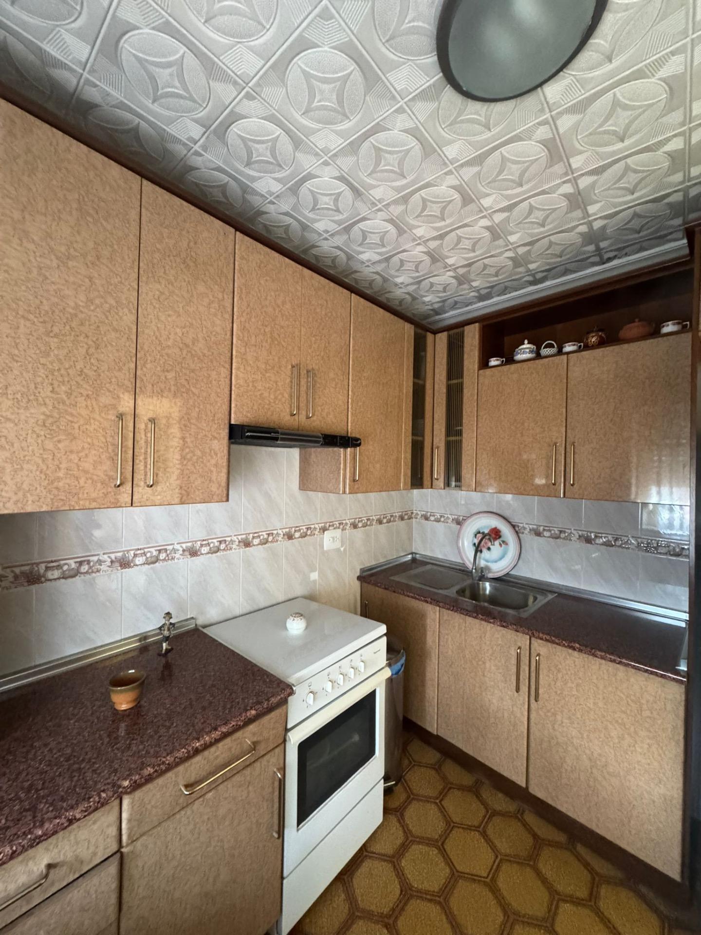 For sale - 8 Bedroom 3 Bathroom Town House in Orihuela - Orihuela Ciudad  - Alicante
