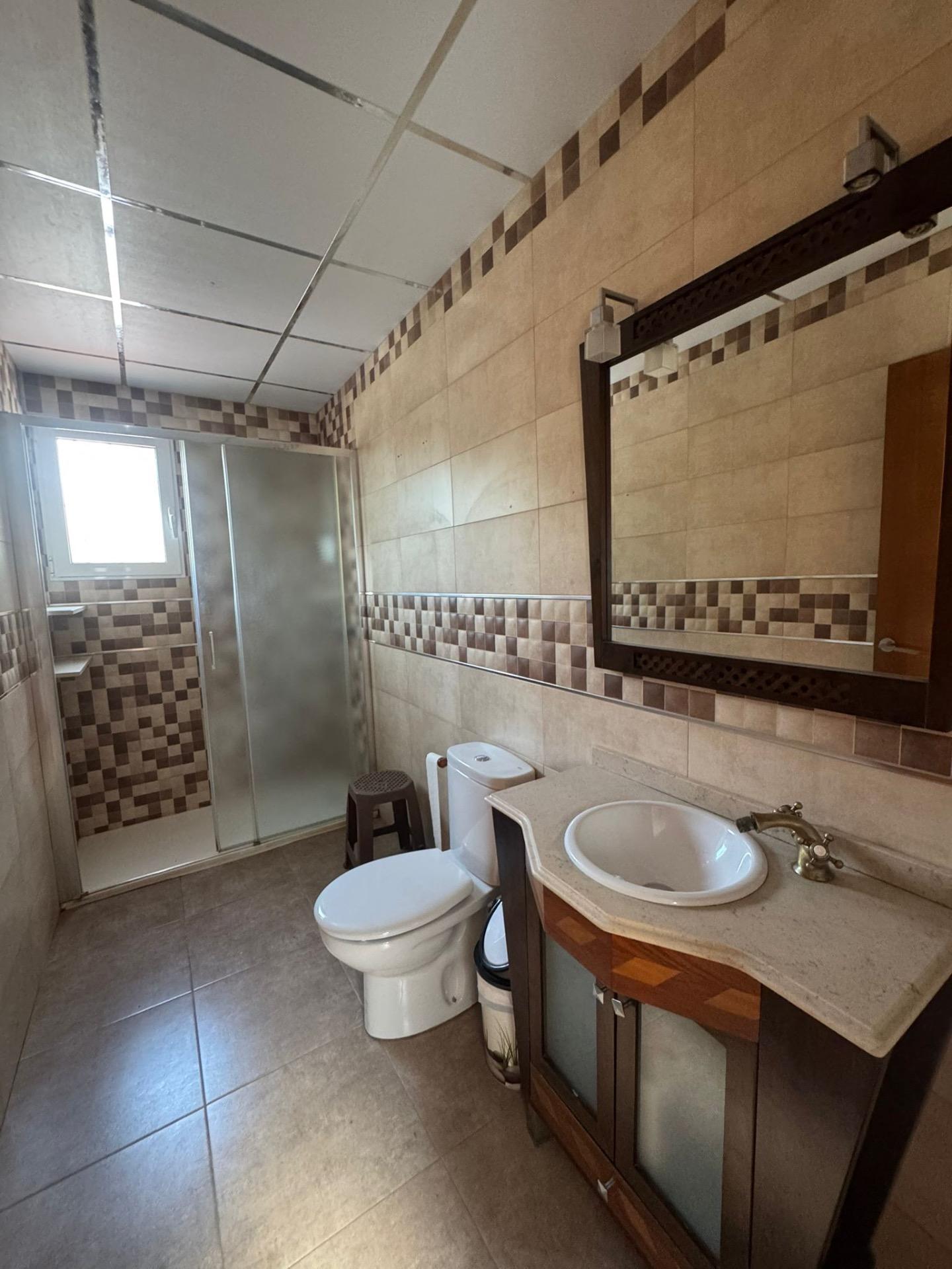 For sale - 8 Bedroom 3 Bathroom Town House in Orihuela - Orihuela Ciudad  - Alicante