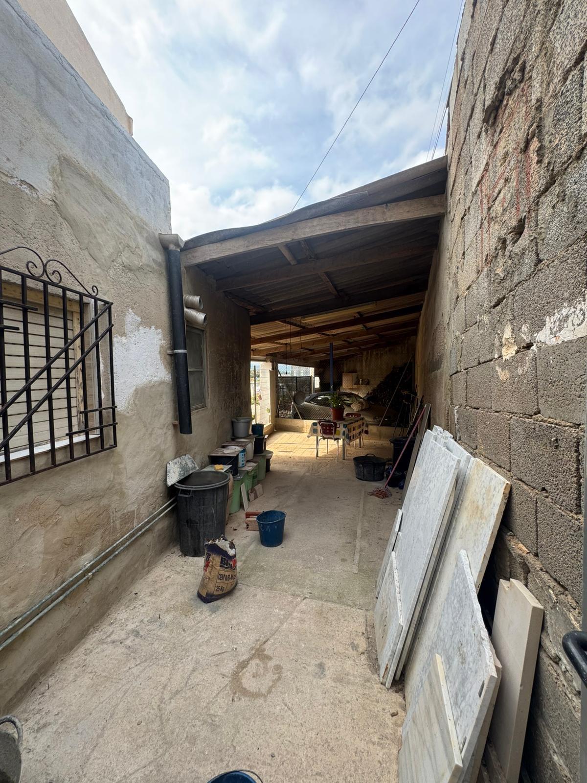For sale - 8 Bedroom 3 Bathroom Town House in Orihuela - Orihuela Ciudad  - Alicante