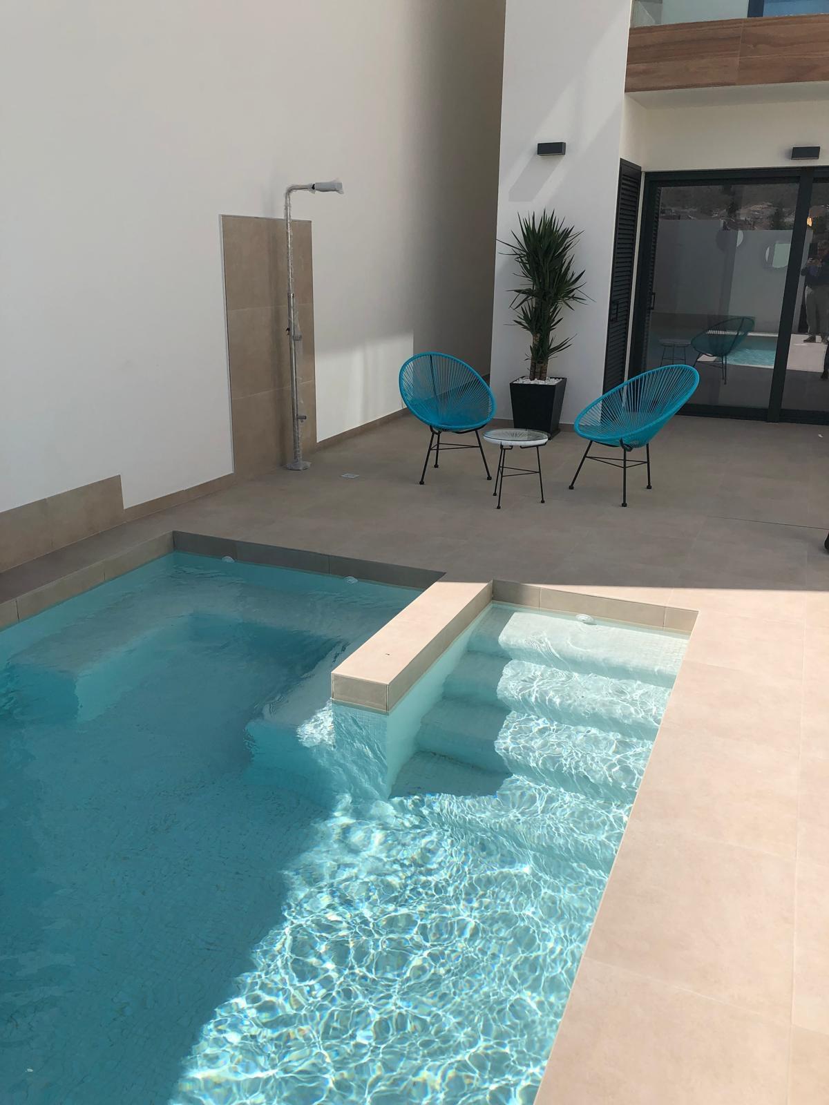 For sale - 3 Bedroom 3 Bathroom Villa in Benijofar - Pueblo 4  - Alicante
