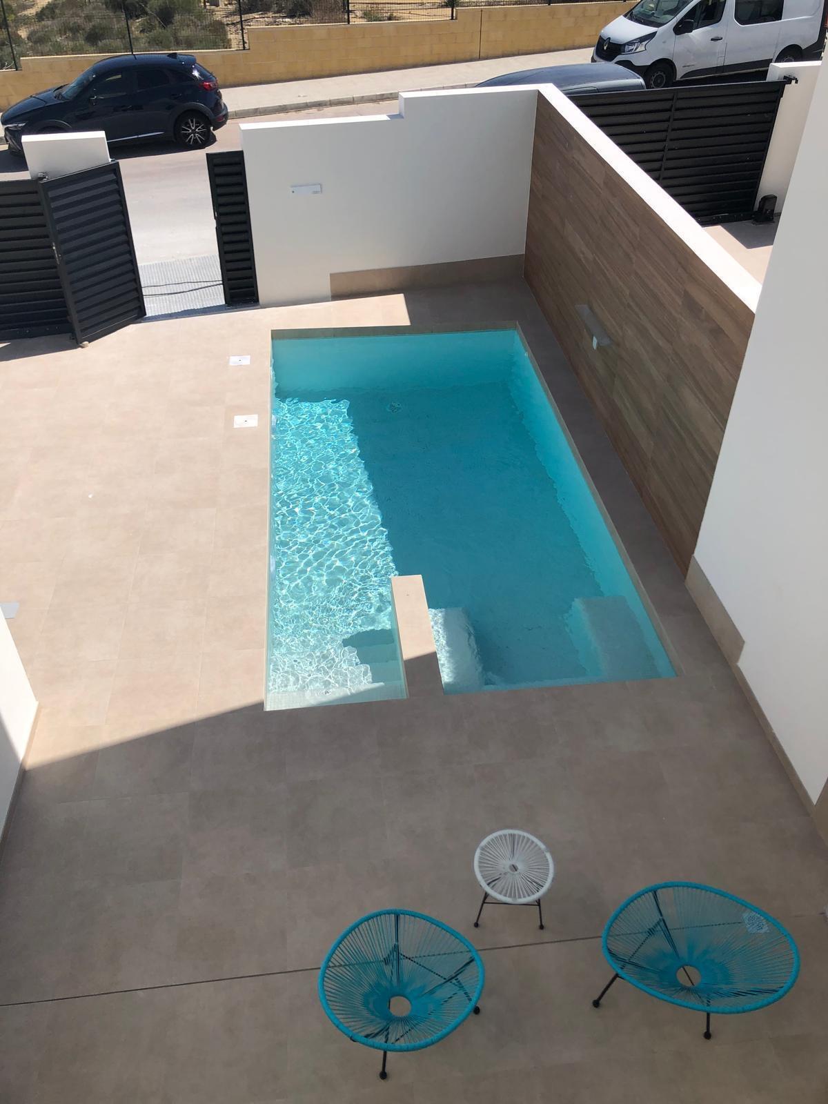 For sale - 3 Bedroom 3 Bathroom Villa in Benijofar - Pueblo 4  - Alicante