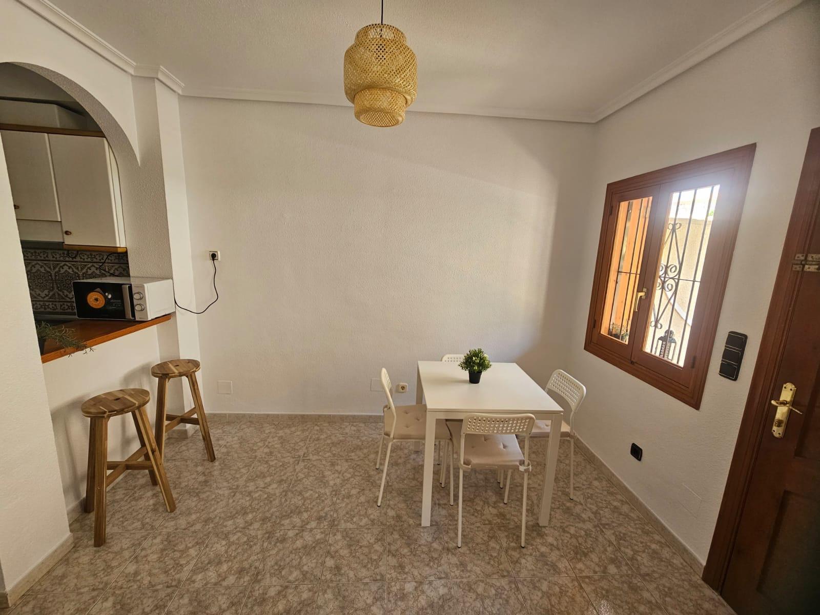For sale - 2 Bedroom 1 Bathroom Apartment in Orihuela Costa - La Zenia  - Alicante