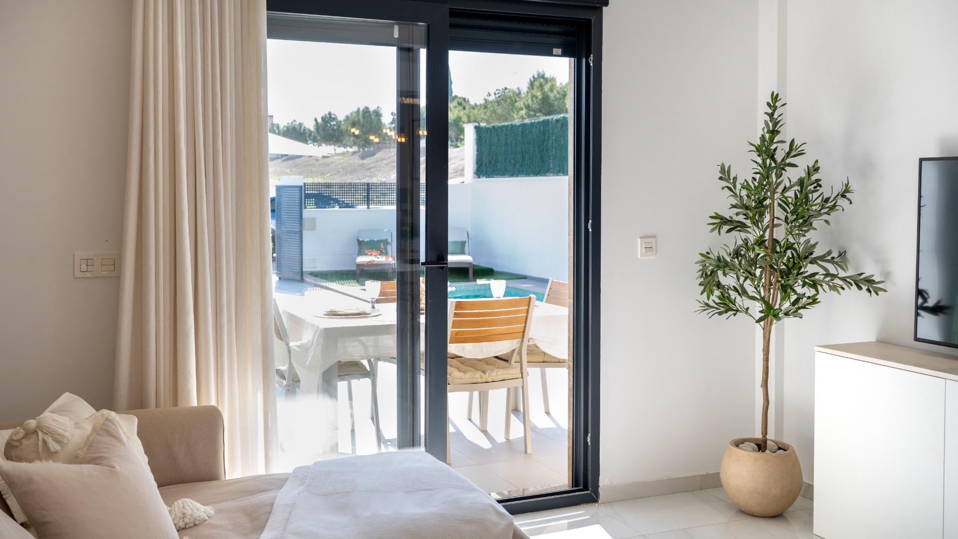 For sale - 3 Bedroom 3 Bathroom Villa in Bigastro - D6  - Alicante