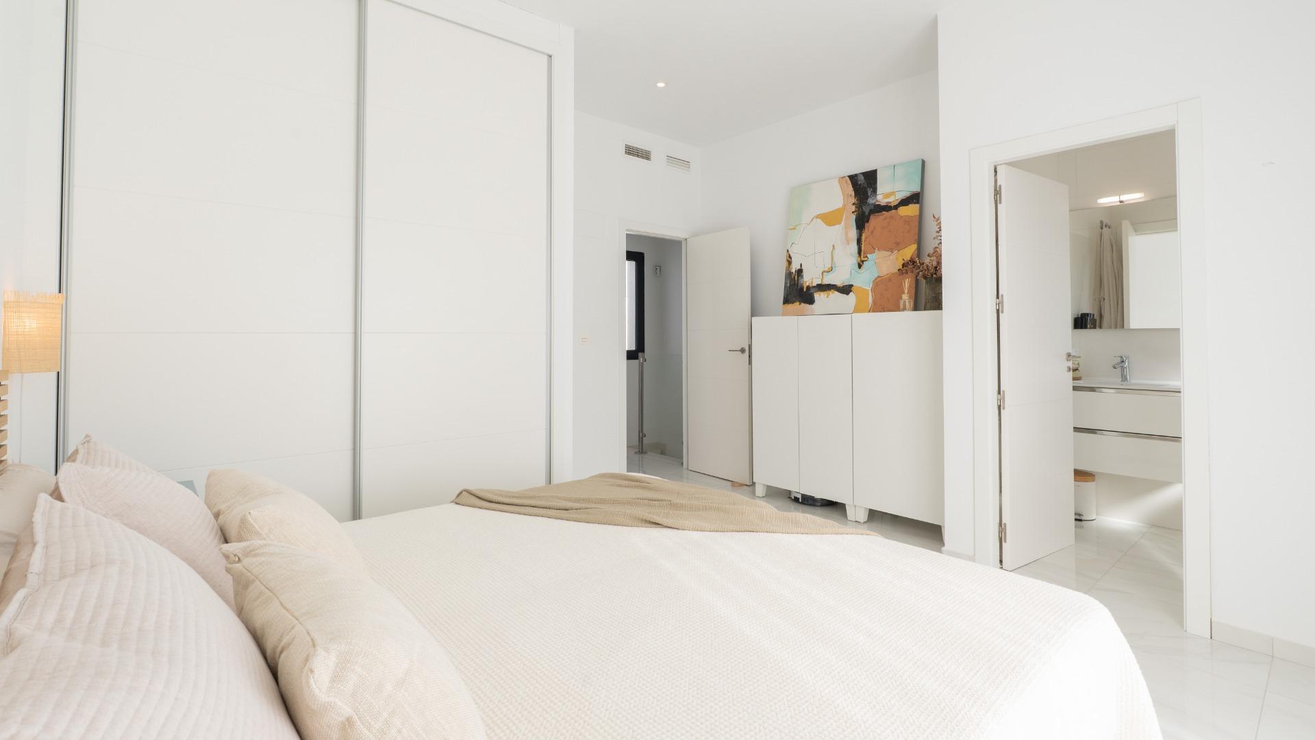 For sale - 3 Bedroom 3 Bathroom Villa in Bigastro - D6  - Alicante