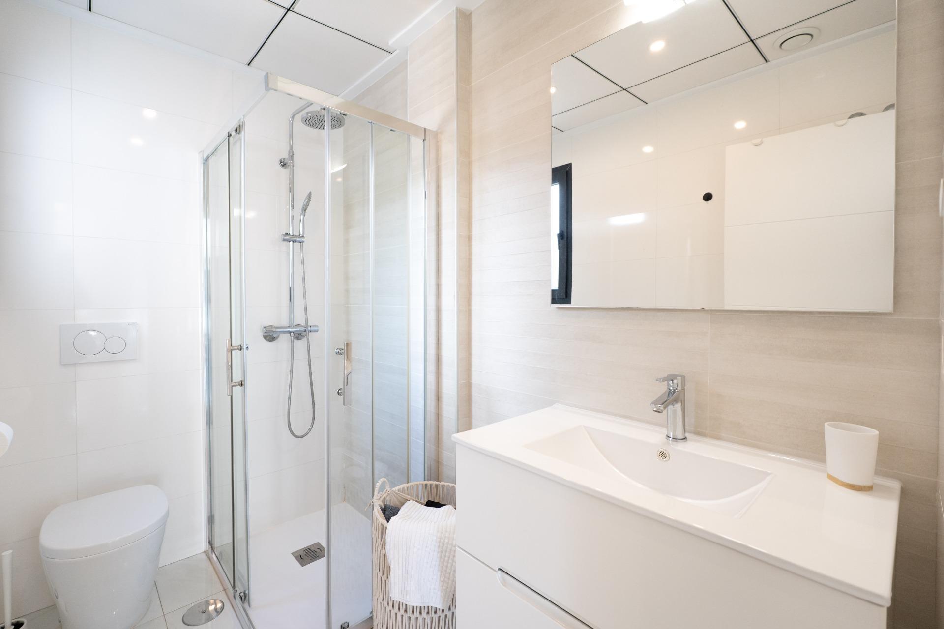 For sale - 3 Bedroom 3 Bathroom Villa in Bigastro - D6  - Alicante