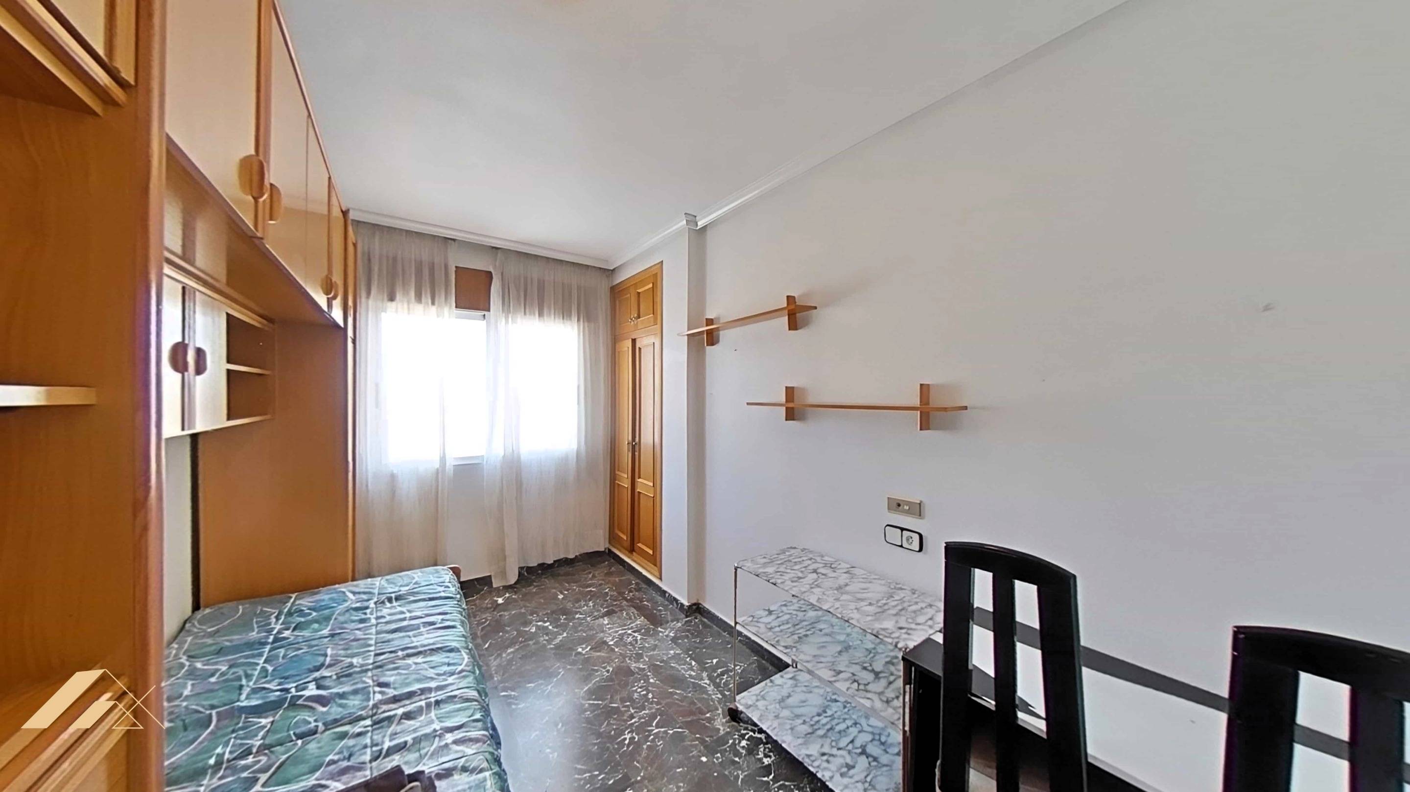 For sale - 4 Bedroom 2 Bathroom Apartment in Pilar de La Horadada - Pilar De La Horadada  - Alicante