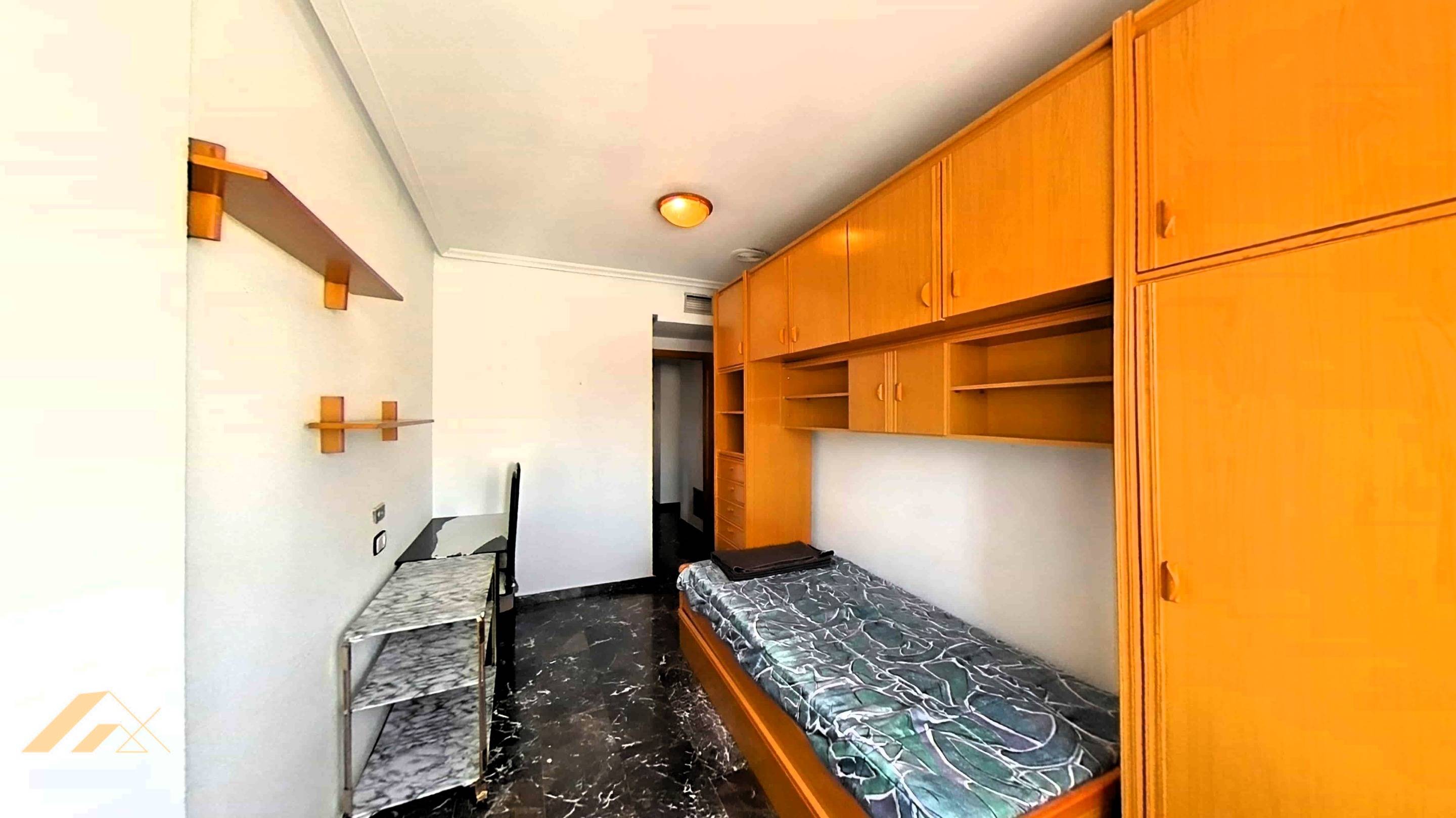For sale - 4 Bedroom 2 Bathroom Apartment in Pilar de La Horadada - Pilar De La Horadada  - Alicante