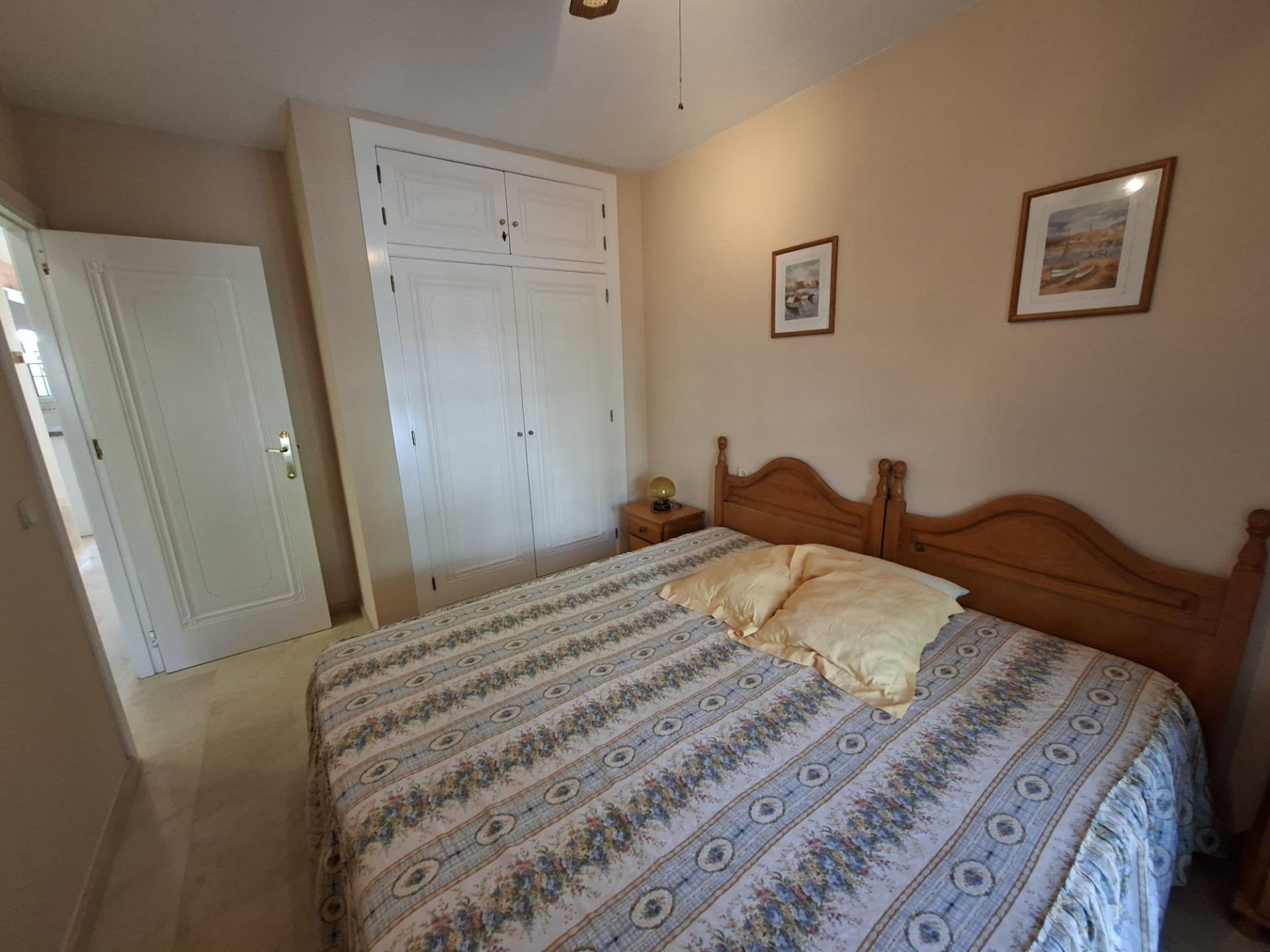 For sale - 2 Bedroom 1 Bathroom Bungalow in Orihuela Costa - Villamartín-las Filipinas  - Alicante