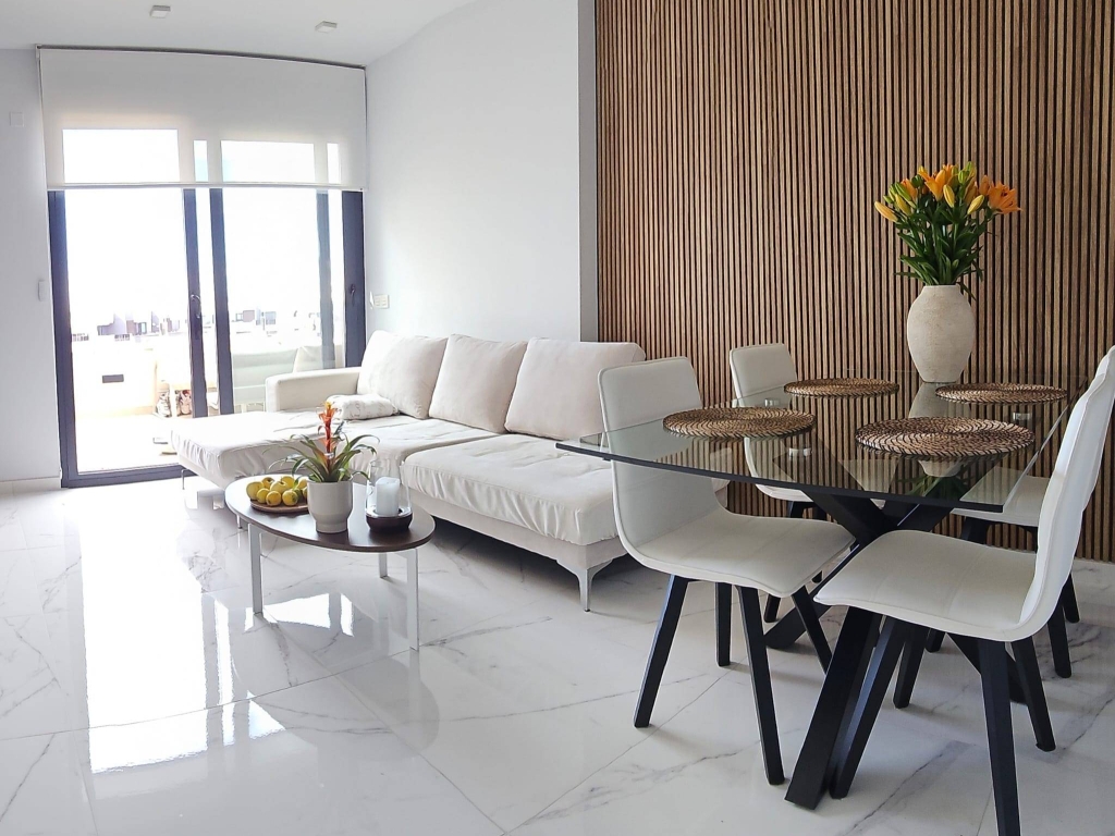2 Bedroom 2 Bathroom Apartment in Orihuela Costa