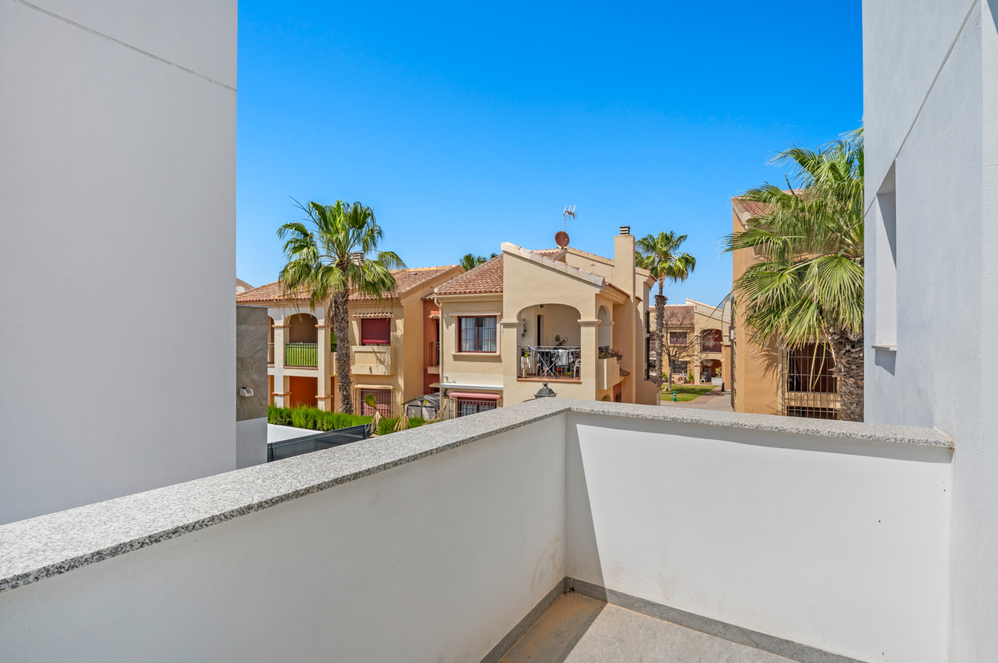 For sale - 3 Bedroom 3 Bathroom Villa in Torrevieja - Costa Blanca  - Alicante
