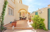 27-63-490-11-799/77536, 3 Bedroom 2 Bathroom Villa in Pilar de La Horadada
