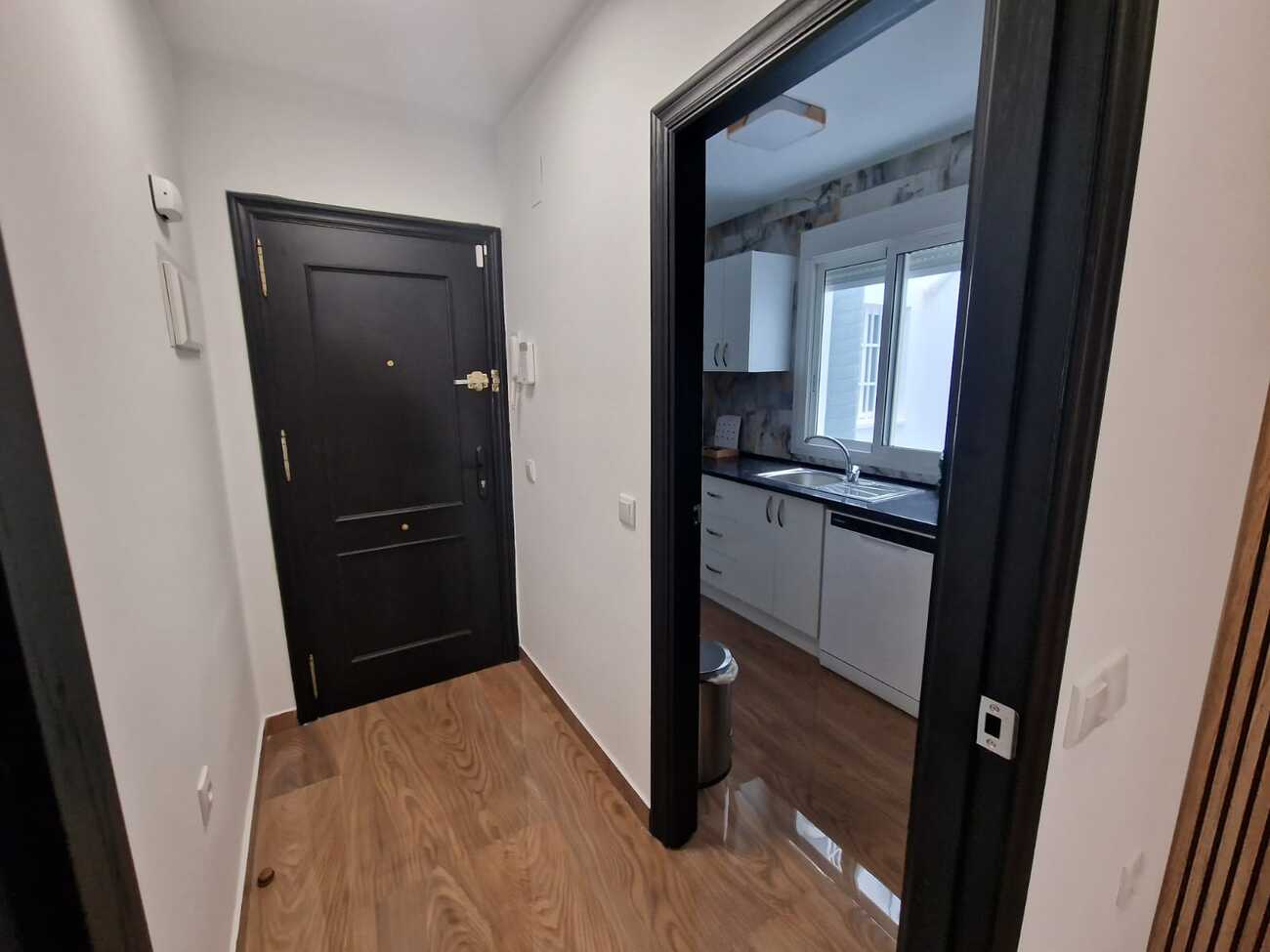 For sale - 2 Bedroom 1 Bathroom Apartment in Torrevieja - Costa Blanca  - Alicante