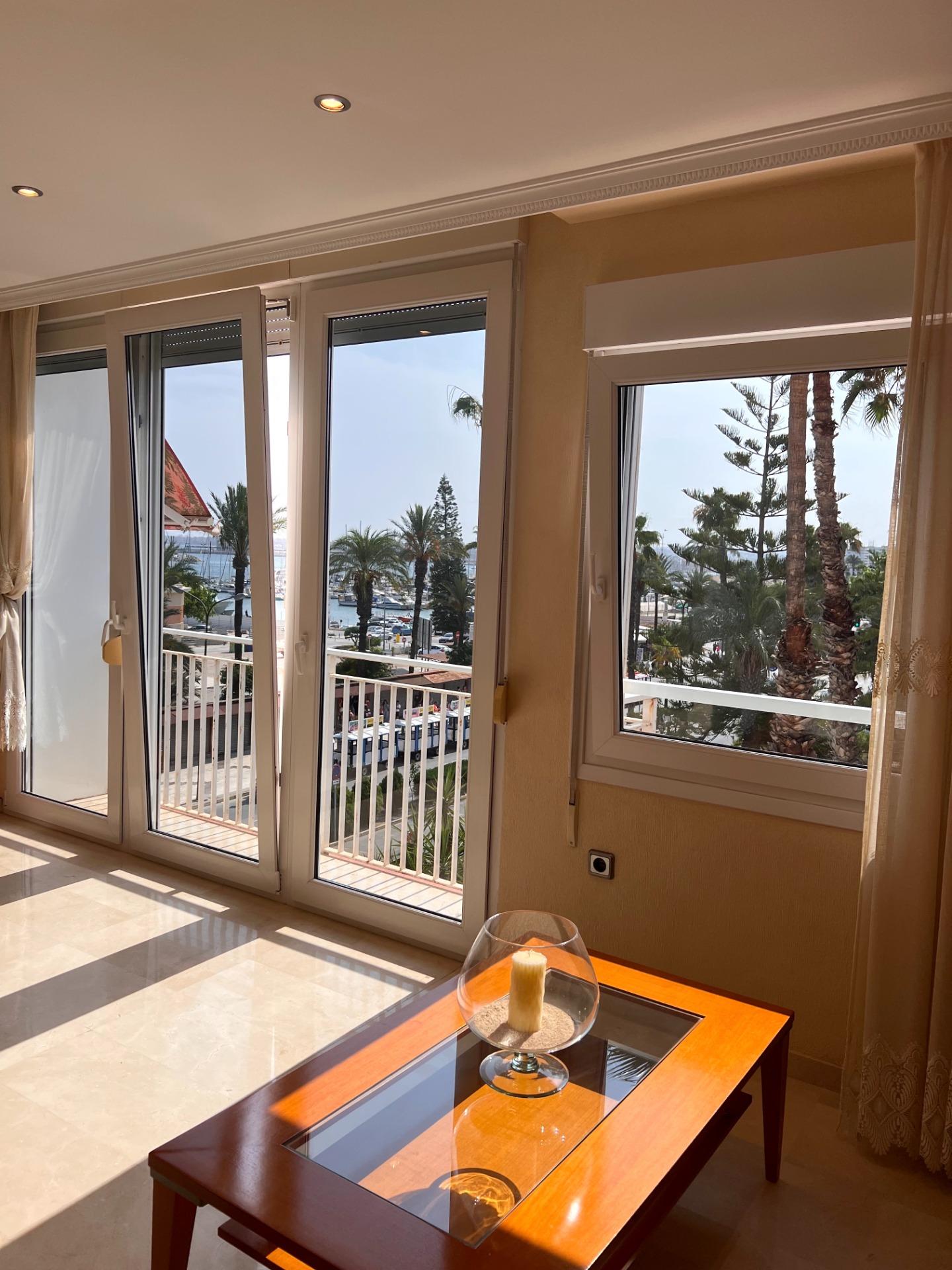 For sale - 2 Bedroom 3 Bathroom Duplex in Torrevieja - Torrevieja  - Alicante