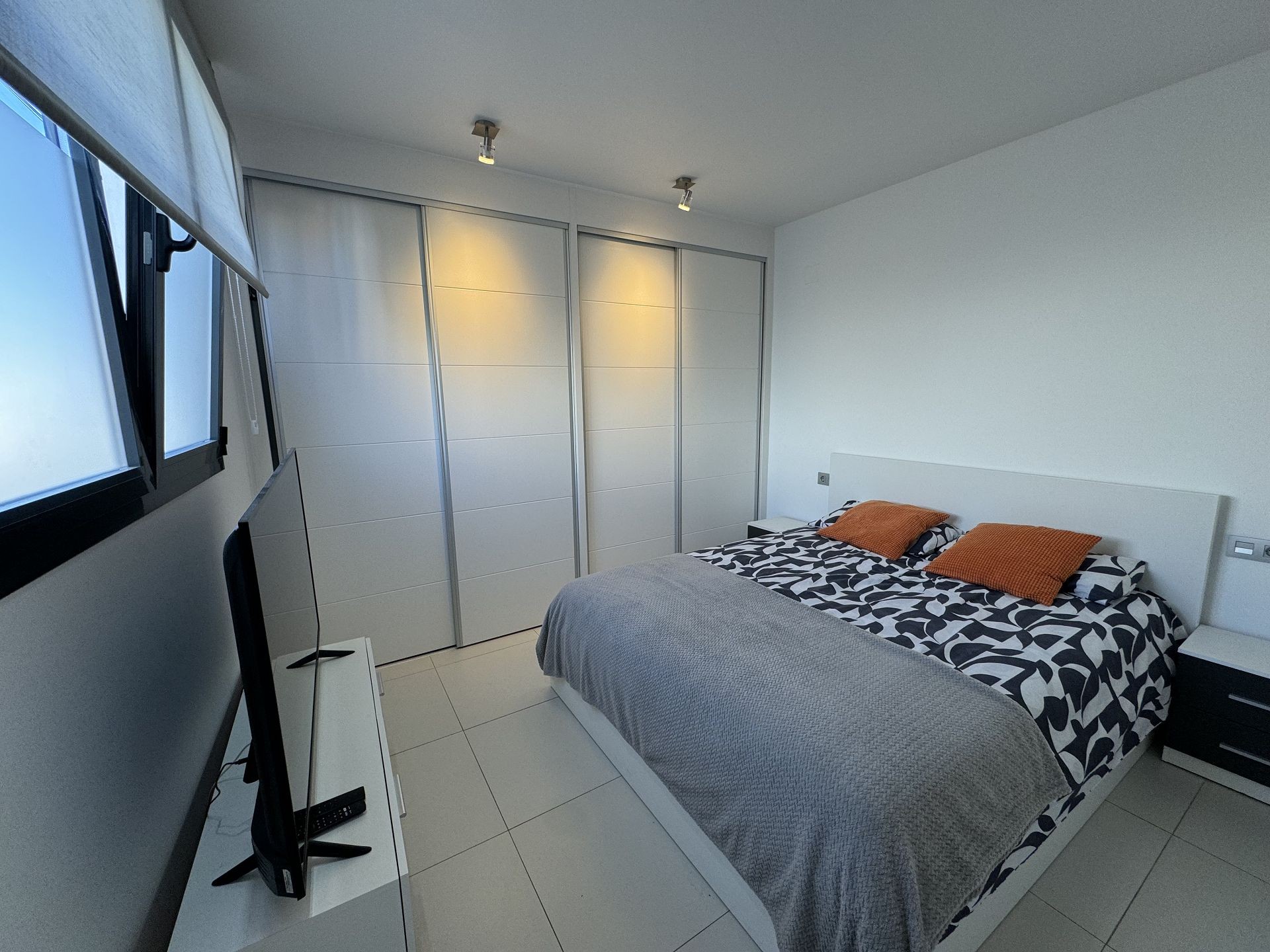 For sale - 2 Bedroom 1 Bathroom Apartment in Torrevieja - Costa Blanca  - Alicante