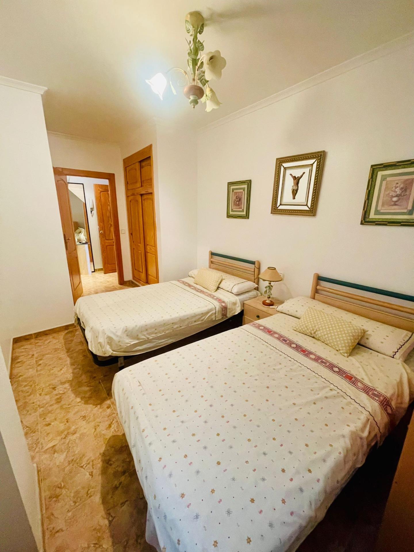 For sale - 3 Bedroom 2 Bathroom Apartment in Torrevieja - La Mata  - Alicante