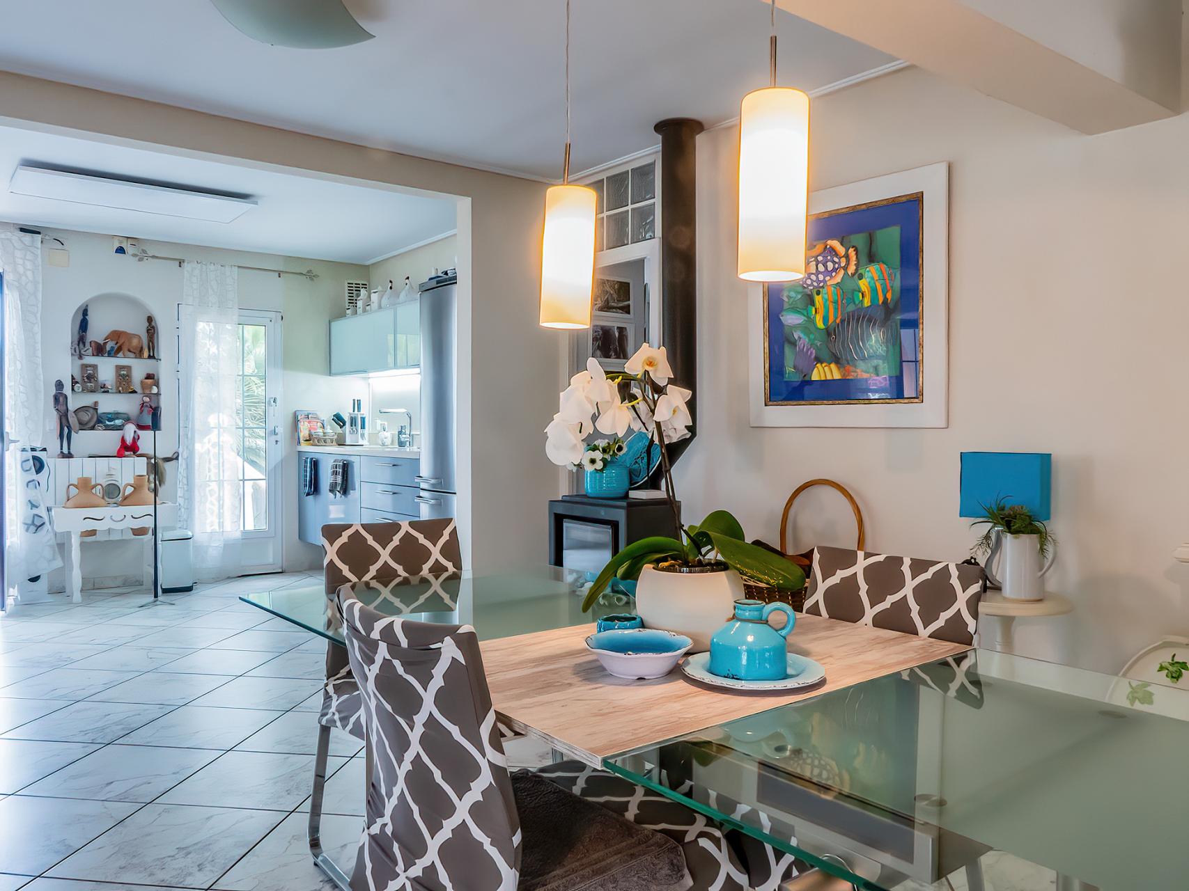 For sale - 3 Bedroom 3 Bathroom Villa in Torrevieja - Costa Blanca  - Alicante