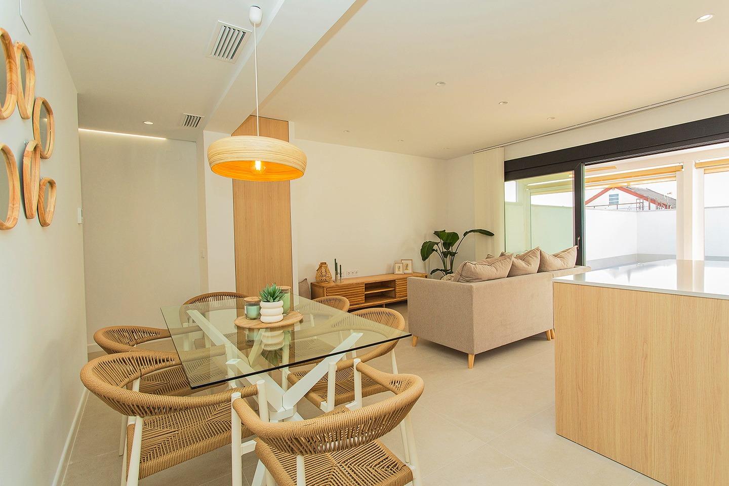 For sale - 2 Bedroom 2 Bathroom Town House in Torrevieja - La Siesta  - Alicante