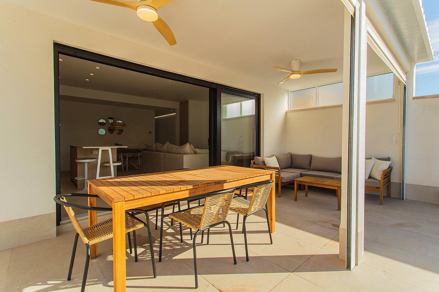 For sale - 2 Bedroom 2 Bathroom Town House in Torrevieja - La Siesta  - Alicante