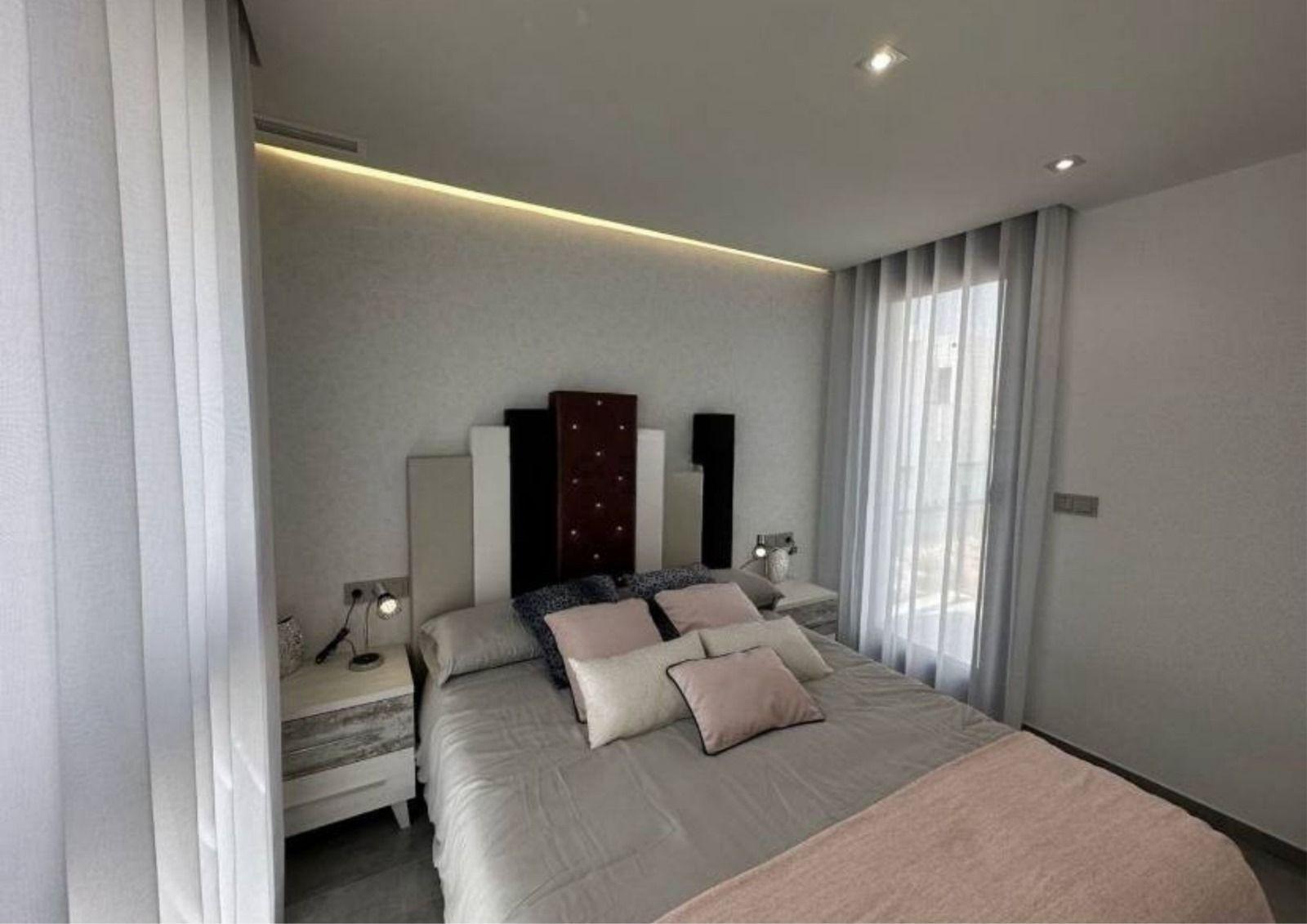 For sale - 3 Bedroom 3 Bathroom Villa in Torrevieja - Los Balcones - Los Altos Del Edén  - Alicante